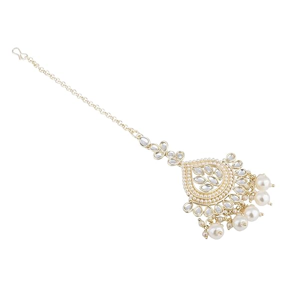 Kiraz White Maangtikka