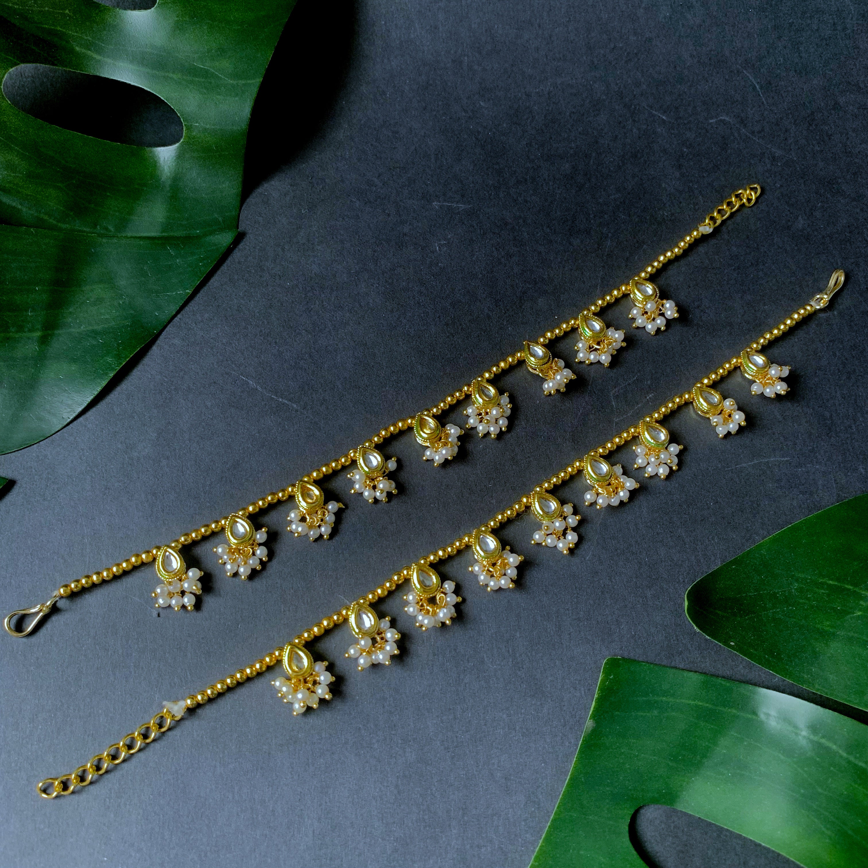 Noori White Payal/ Anklets