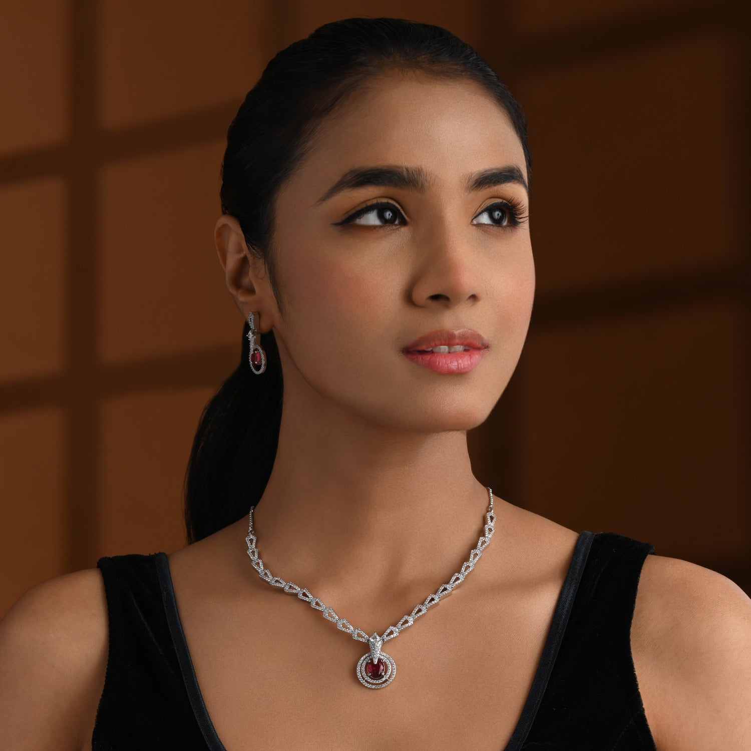 Aalisha - Silver Pink Necklace Set