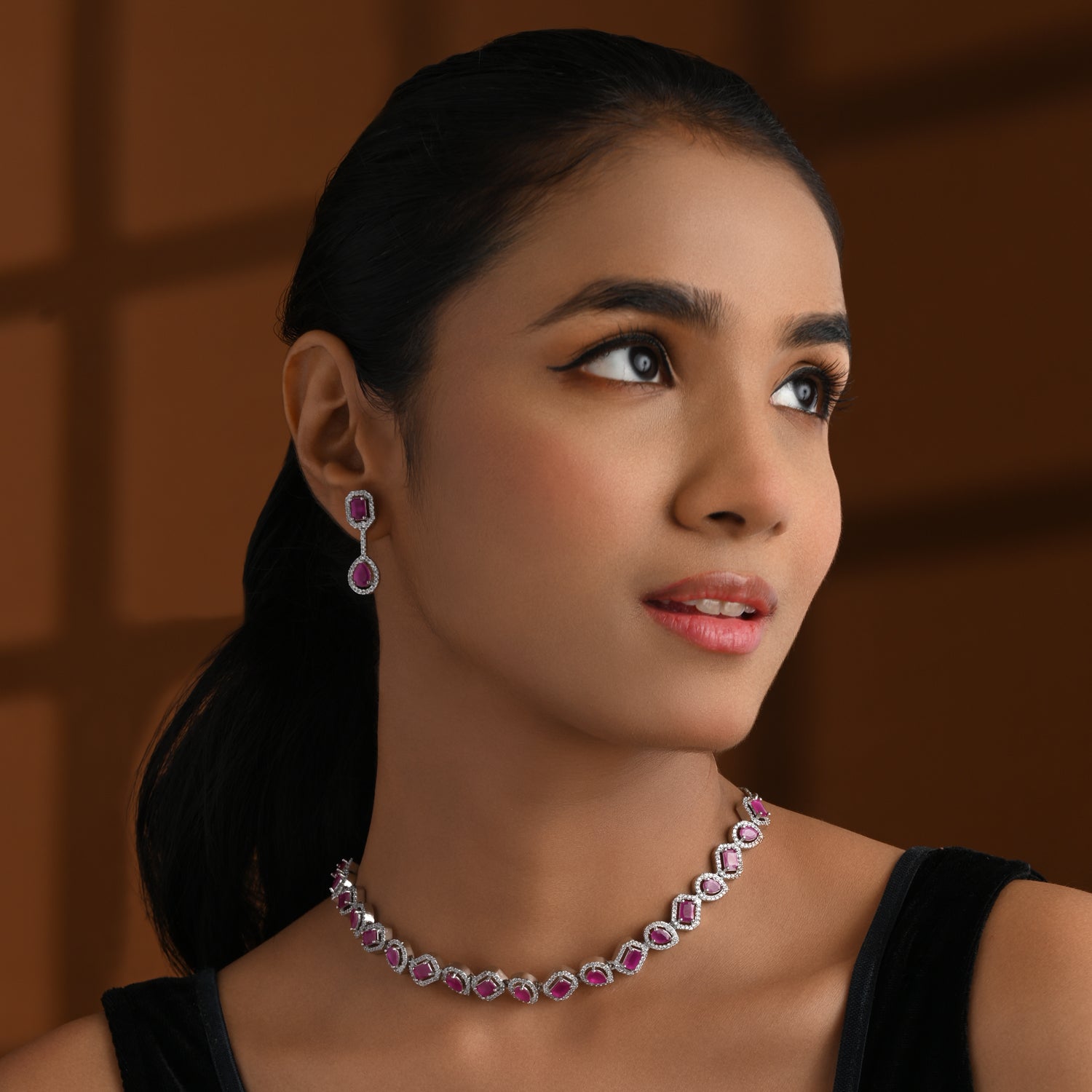 Aaesha - Silver Pink Necklace Set