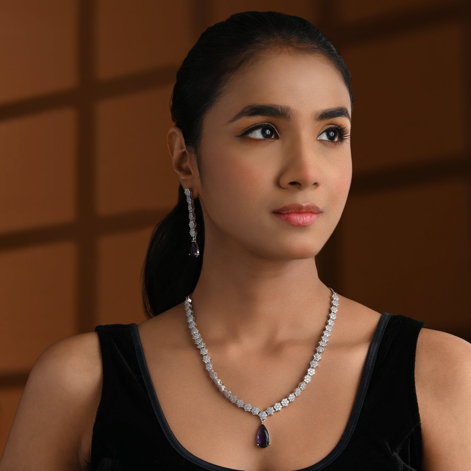 Dhanvi - Silver Blue Necklace Set