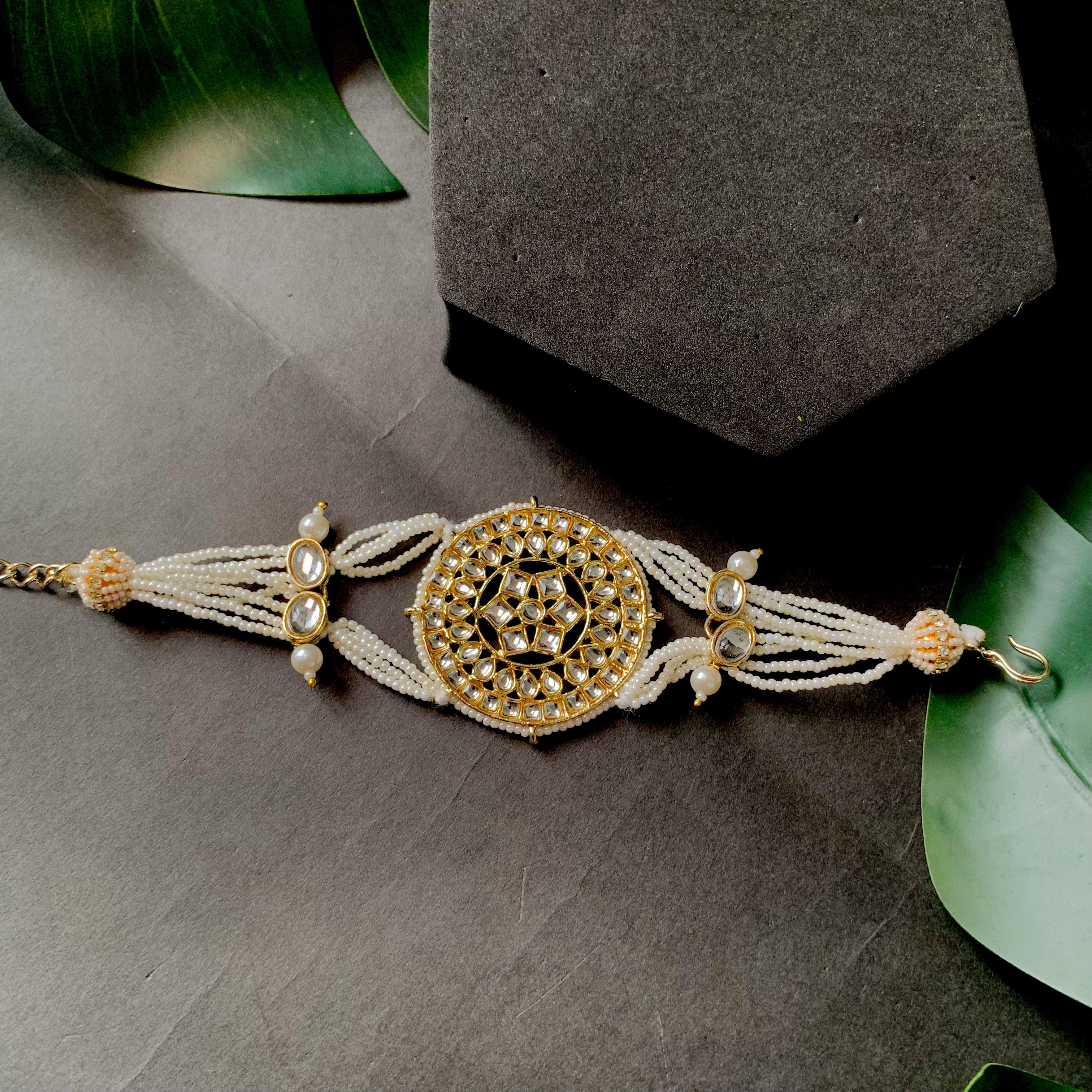 Tasnim White Bracelet