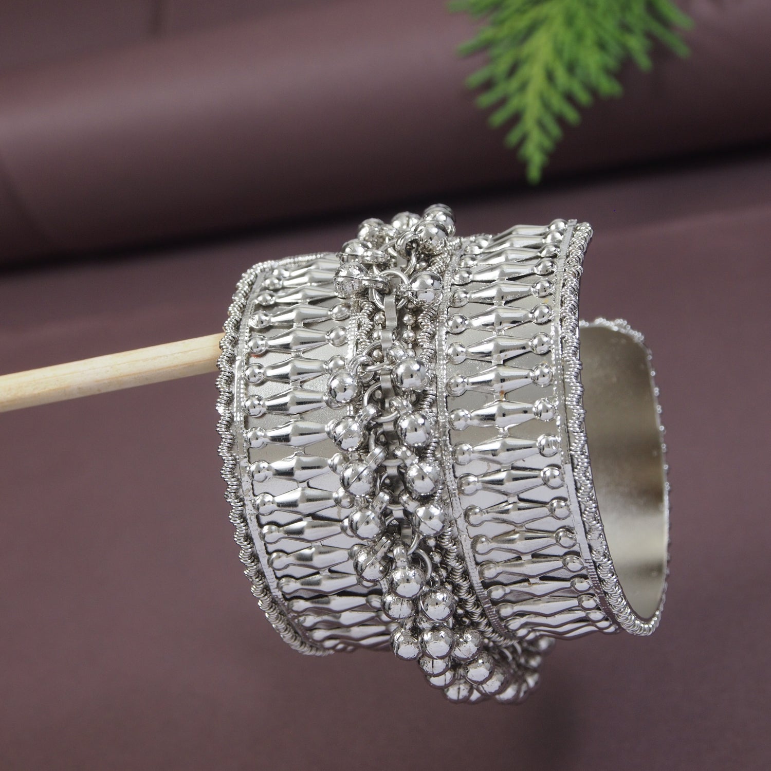 Hanshi Oxidised Cuff Kada