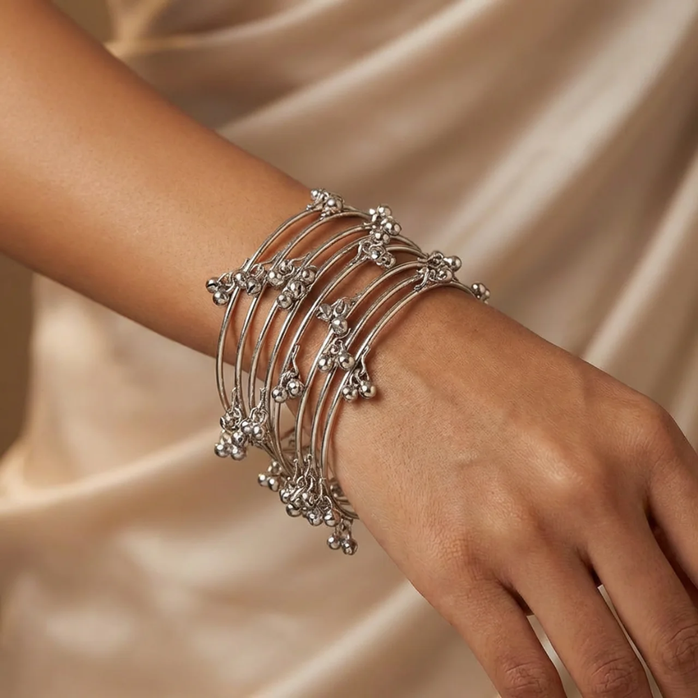 Traditional Kashmiri Silver-Tone Ghungroo Bangles (Pack of 8)