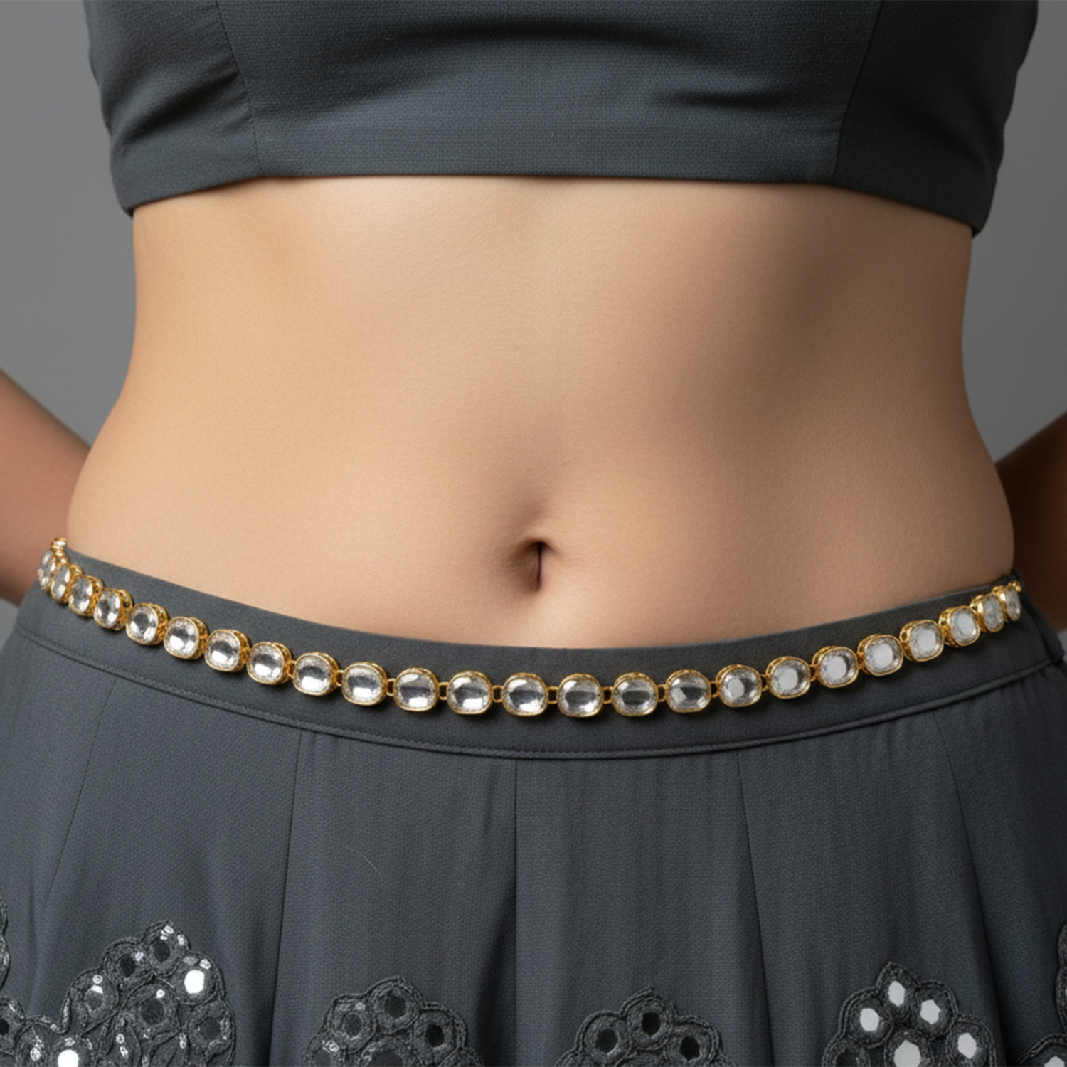 Zoria- Minimal kundan Kamarbandh