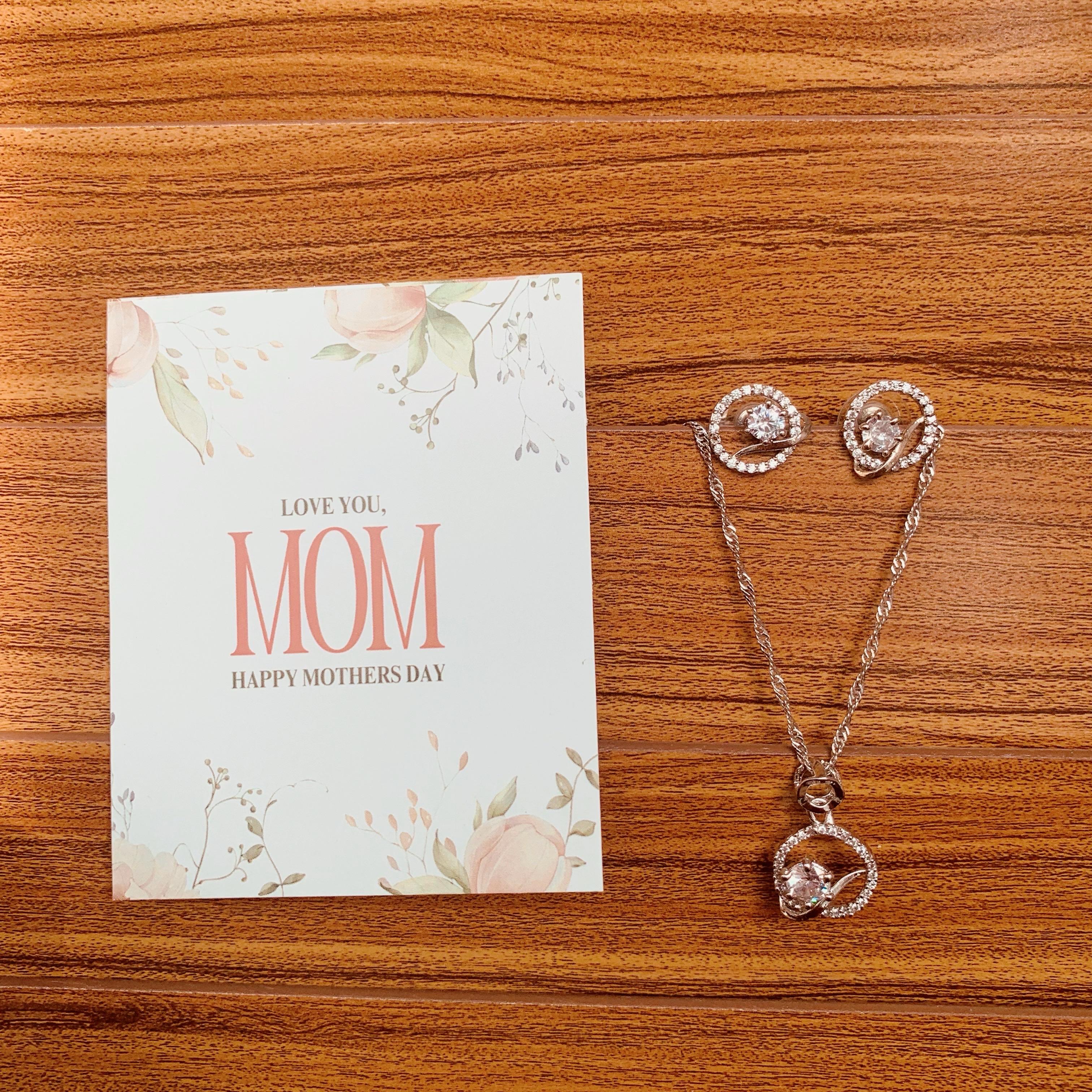 Beautiful Crystal Pendant & Stud Set with Mother’s Day Card