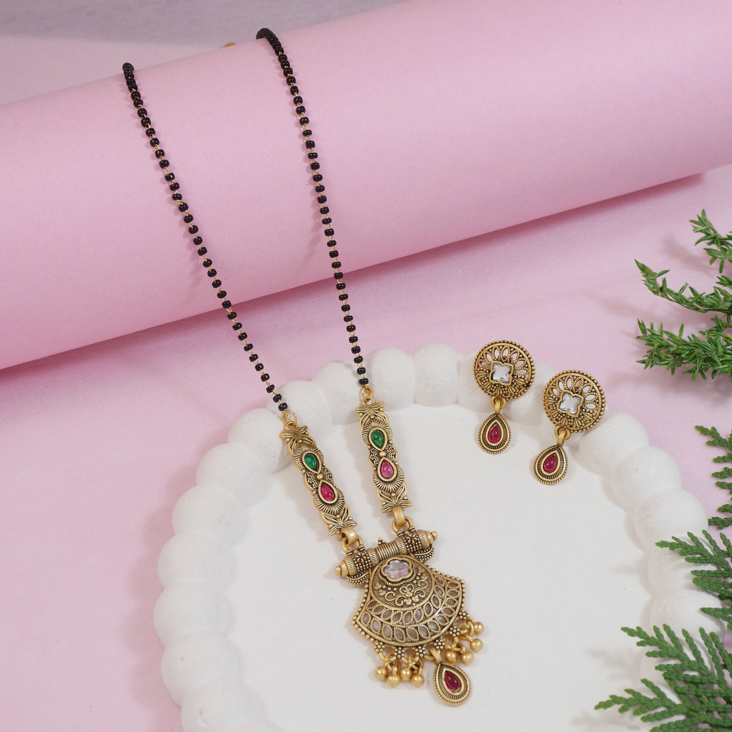 Arohita – Classic Beaded Mangalsutra Piece