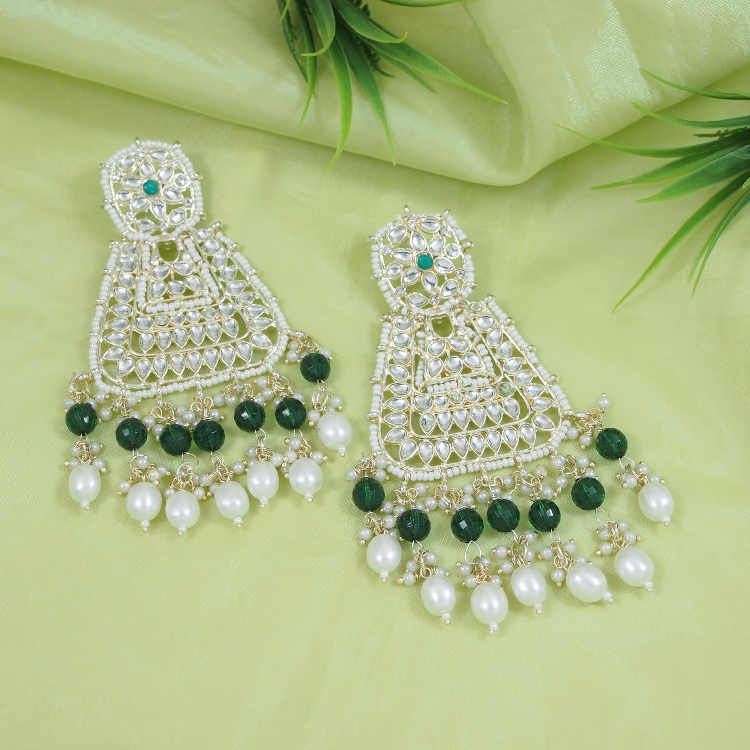 Shesha Green Earrings