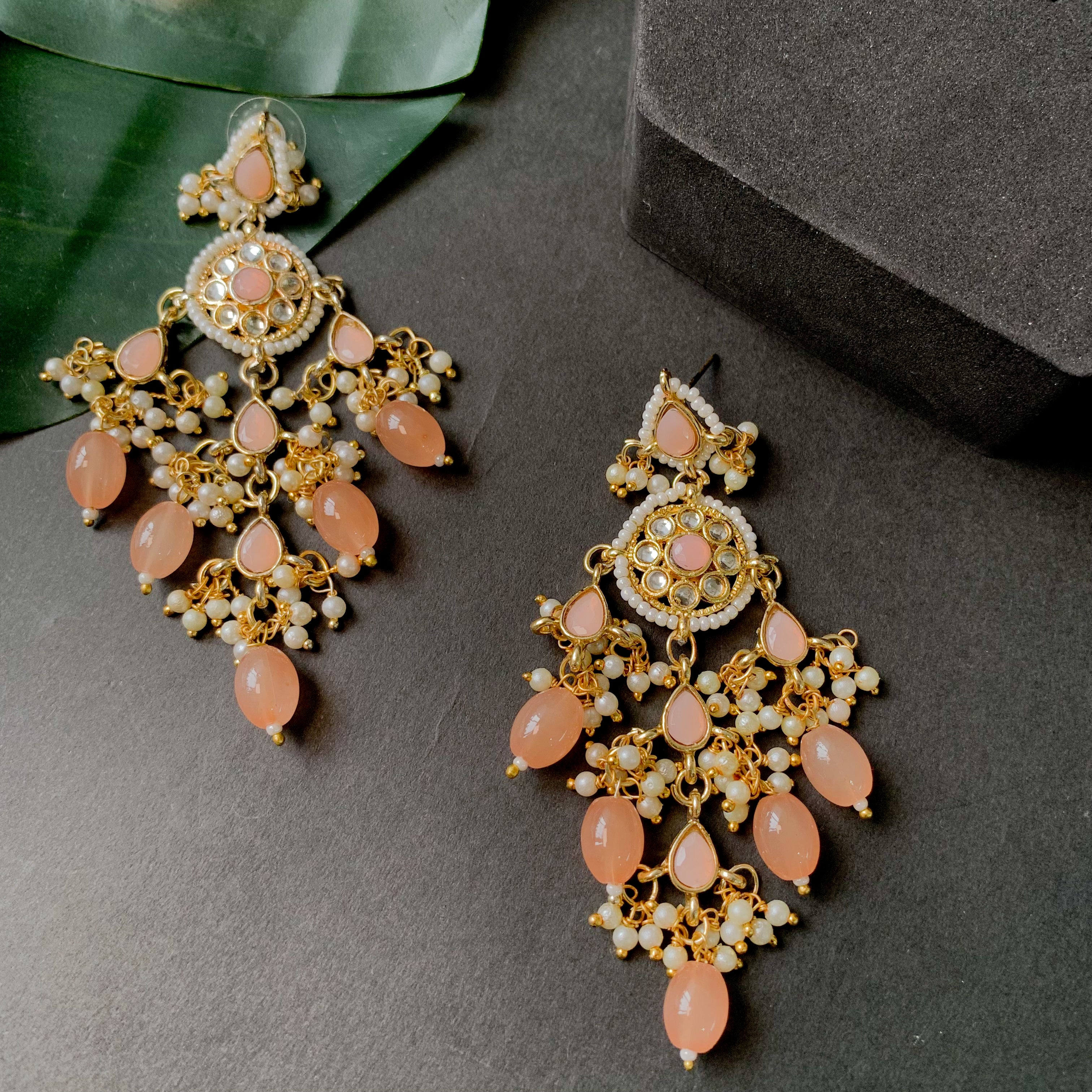 Reyah Peach Earrings