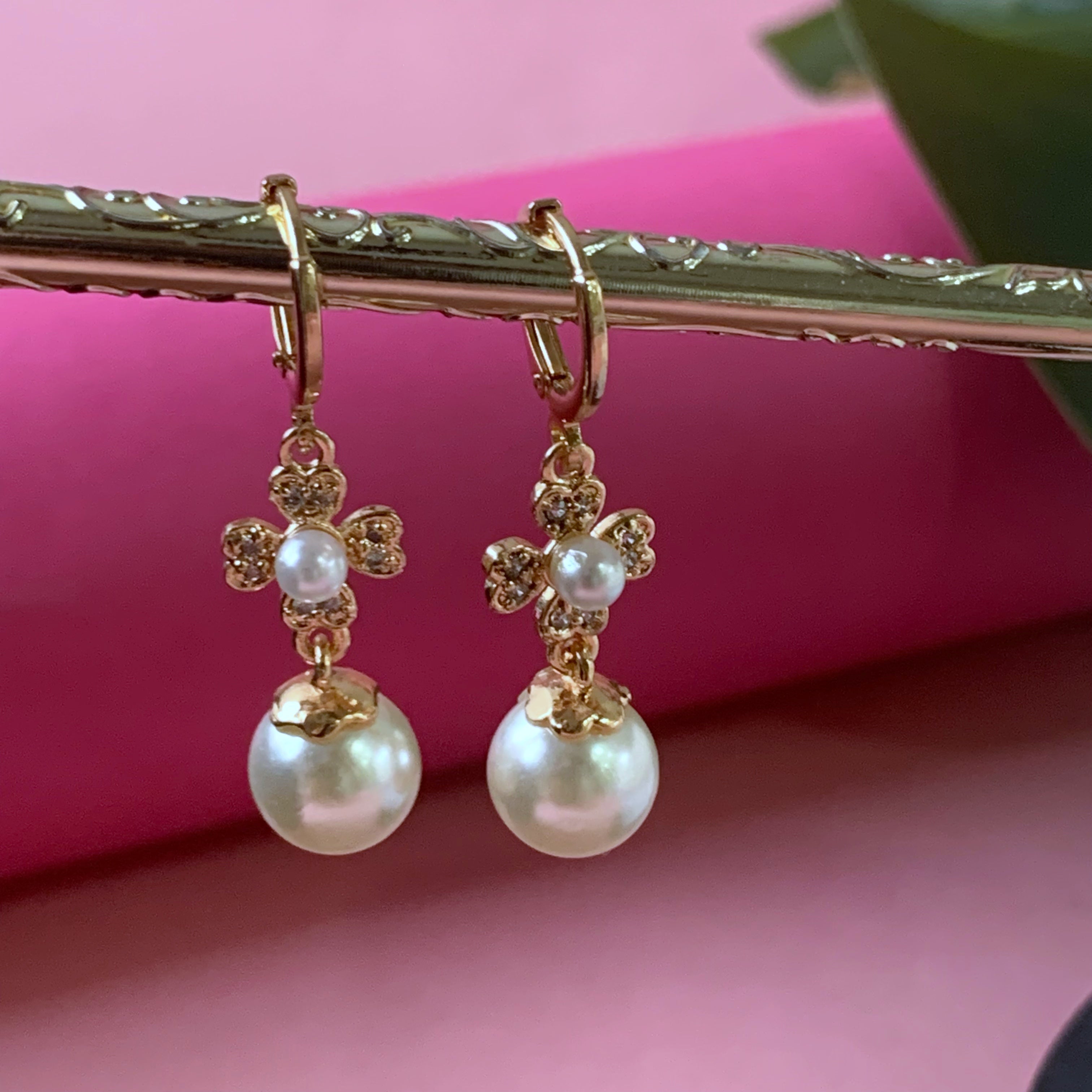 Arushi Earrings