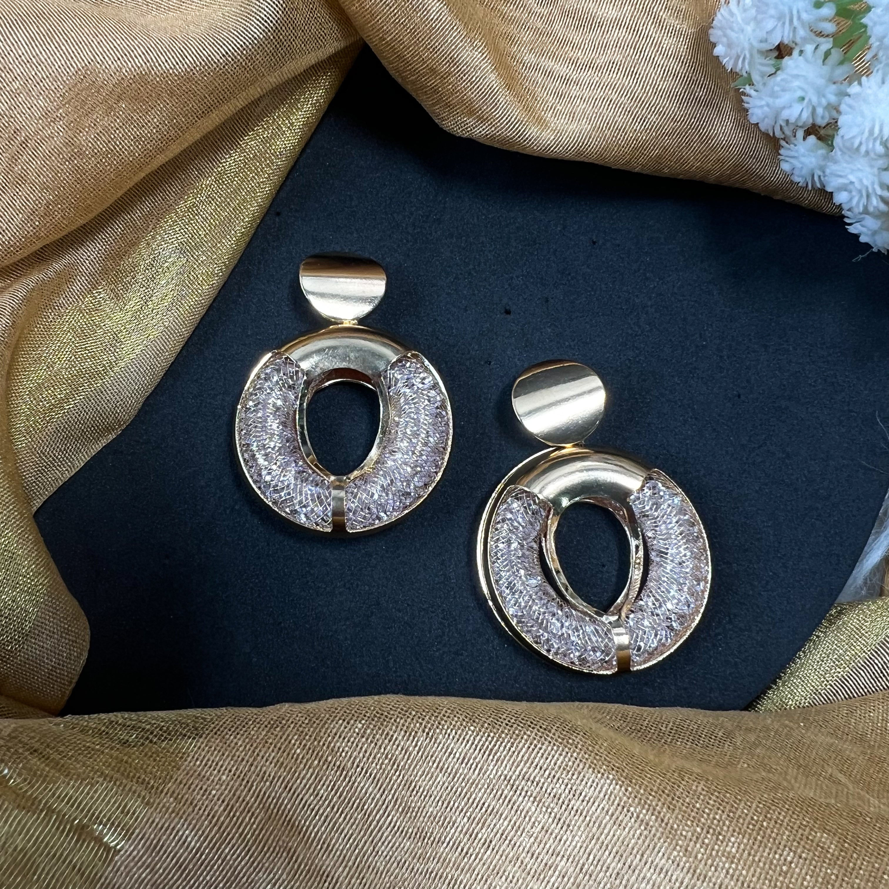 Luisa Golden Danglers