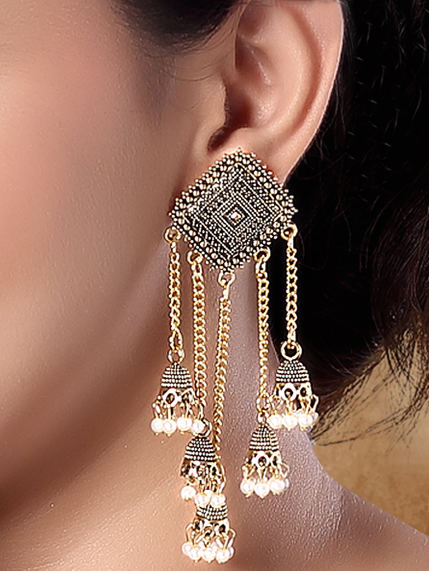 Akshara Earrings