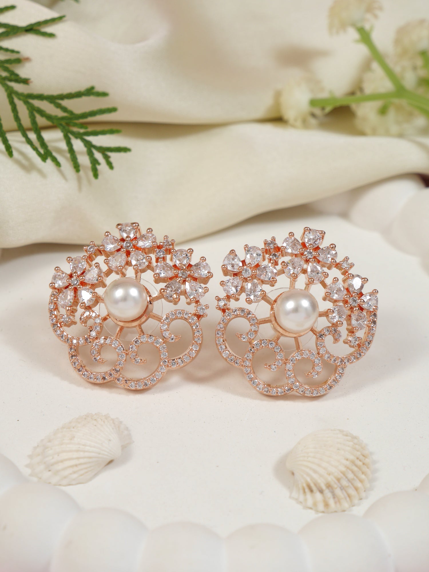 Jennifer RoseGold Earrings