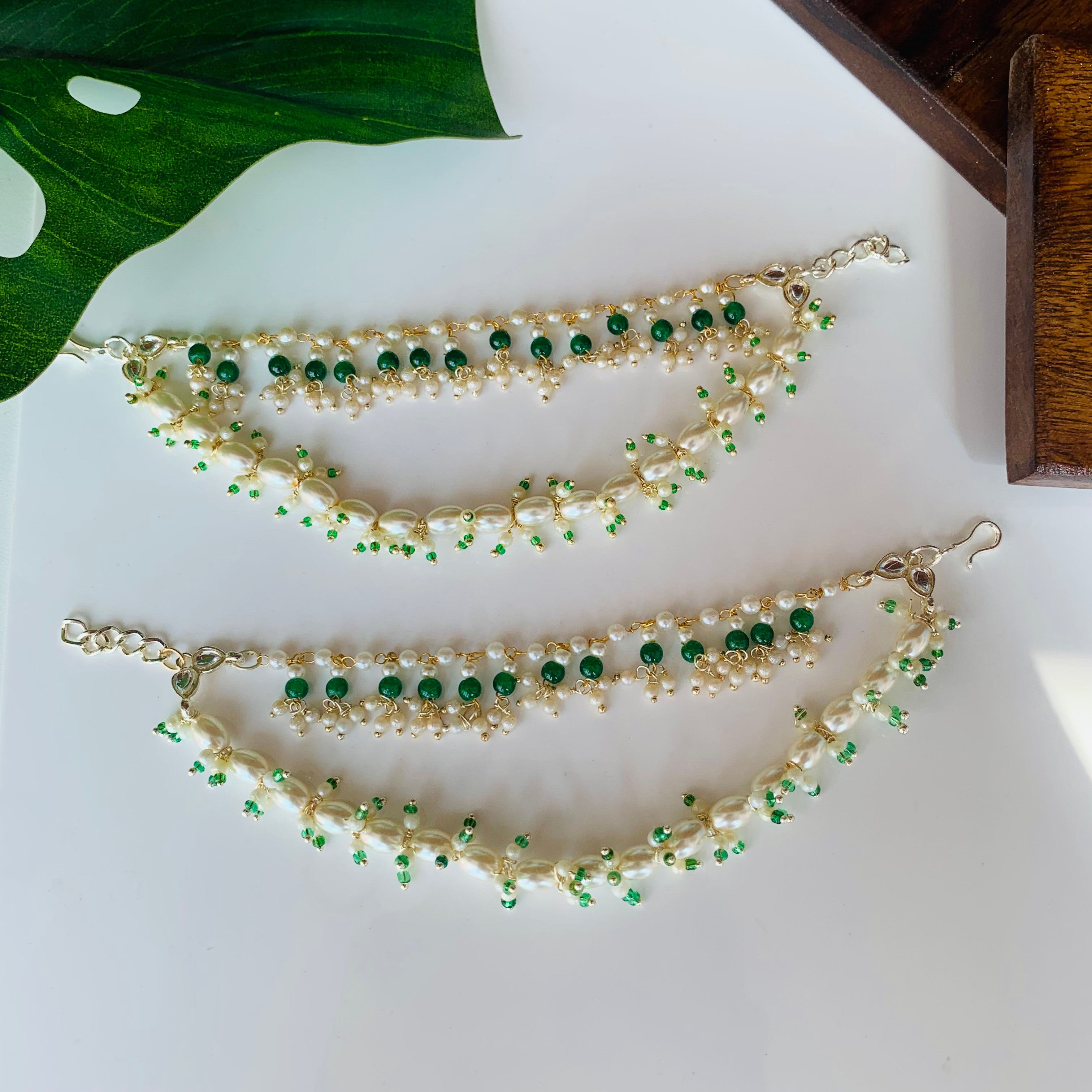 Esra Green EarChain