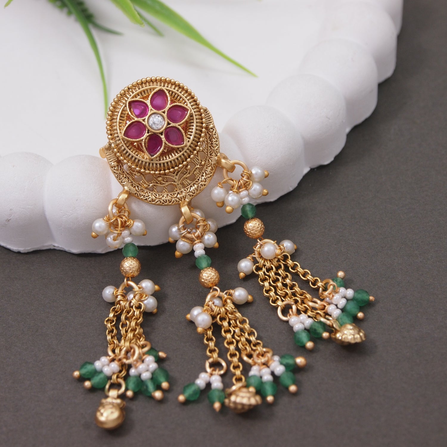 Yuvira-Red-Green Kundan Ring with Pearl Drop Chains