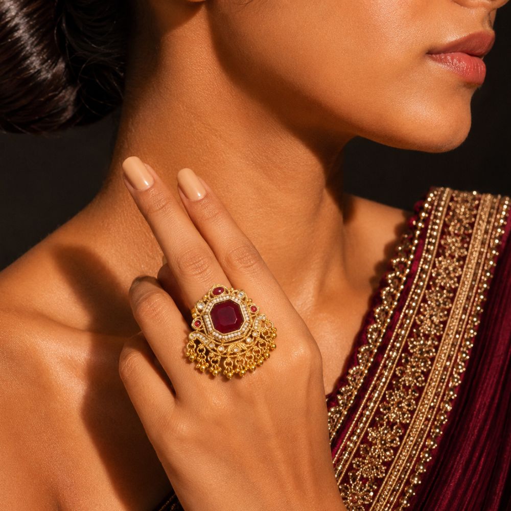Viu- Maroon Stone Heritage Latkan Ring