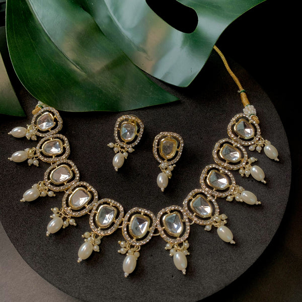 Hrisha Necklace Set