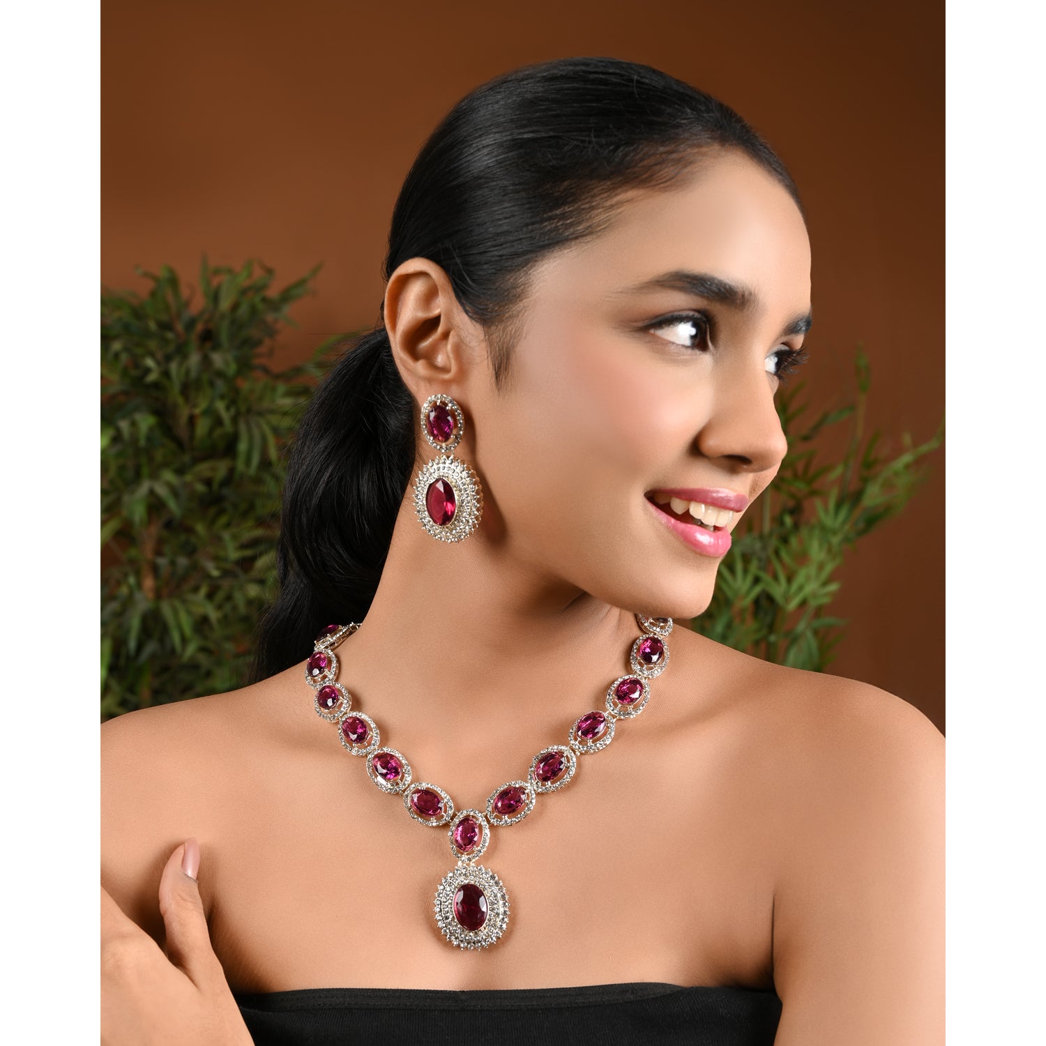 Oshina Wine Necklace Set