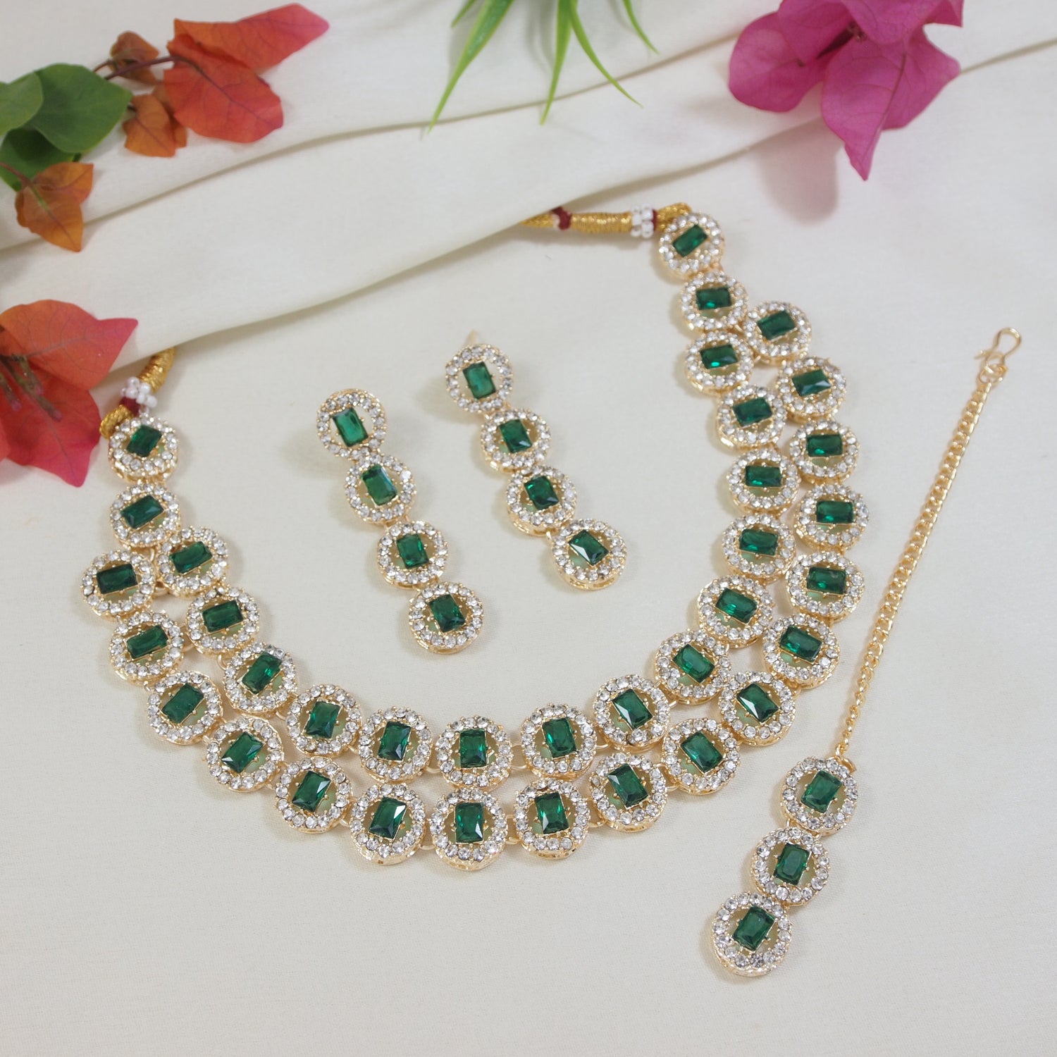 Ishvira Green Necklace Set