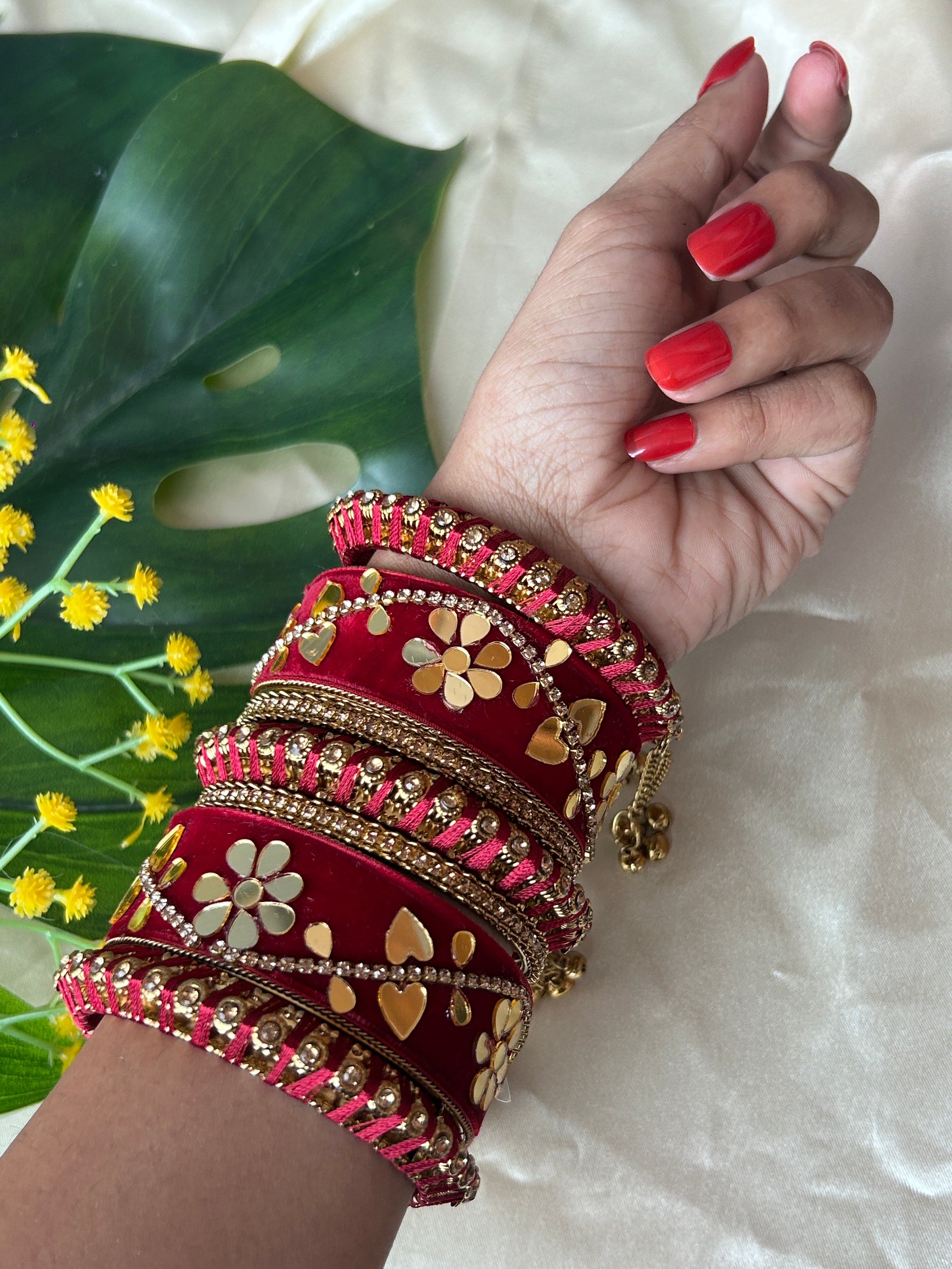 Myra Maroon Bangles