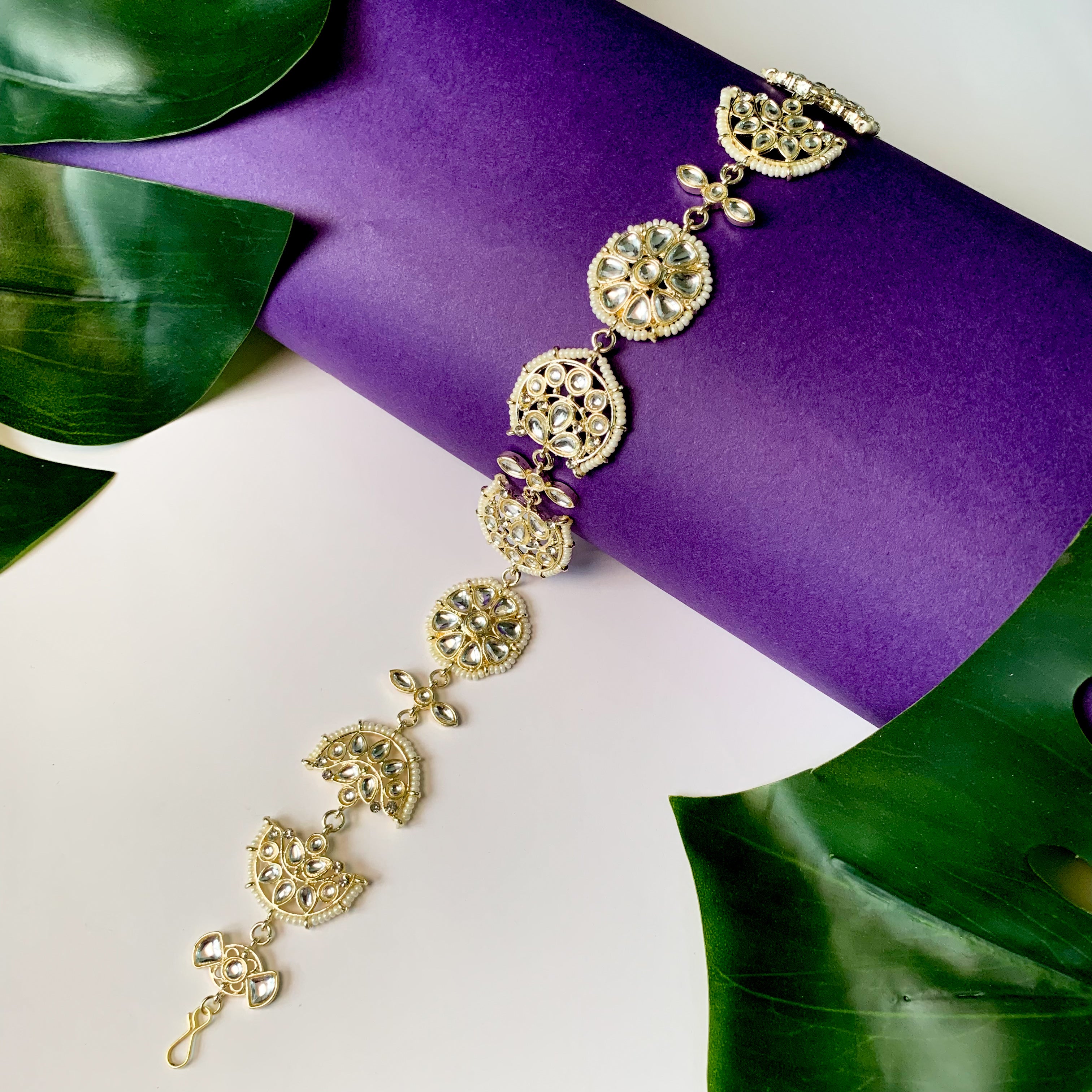 Mausami White Sheeshpatti