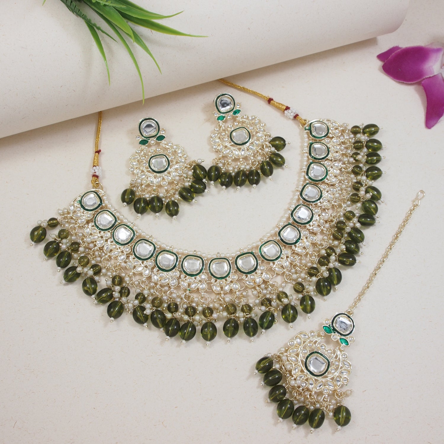 Abhilasha Mehendi Jewellery Set