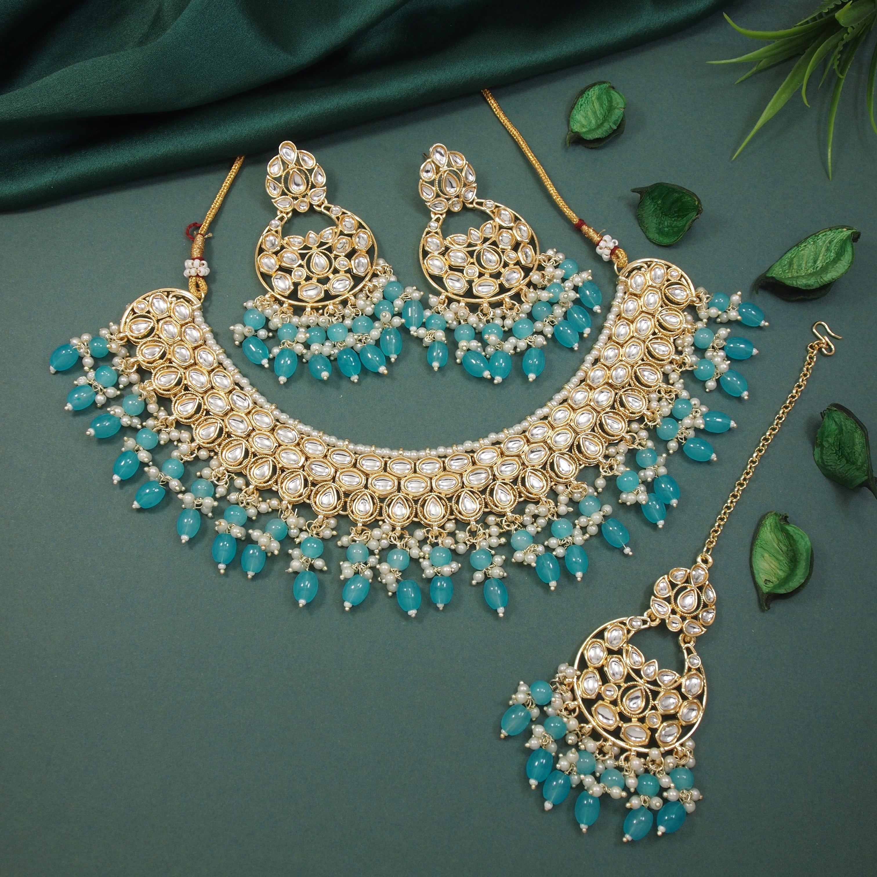 Sharmila Turquoise Choker