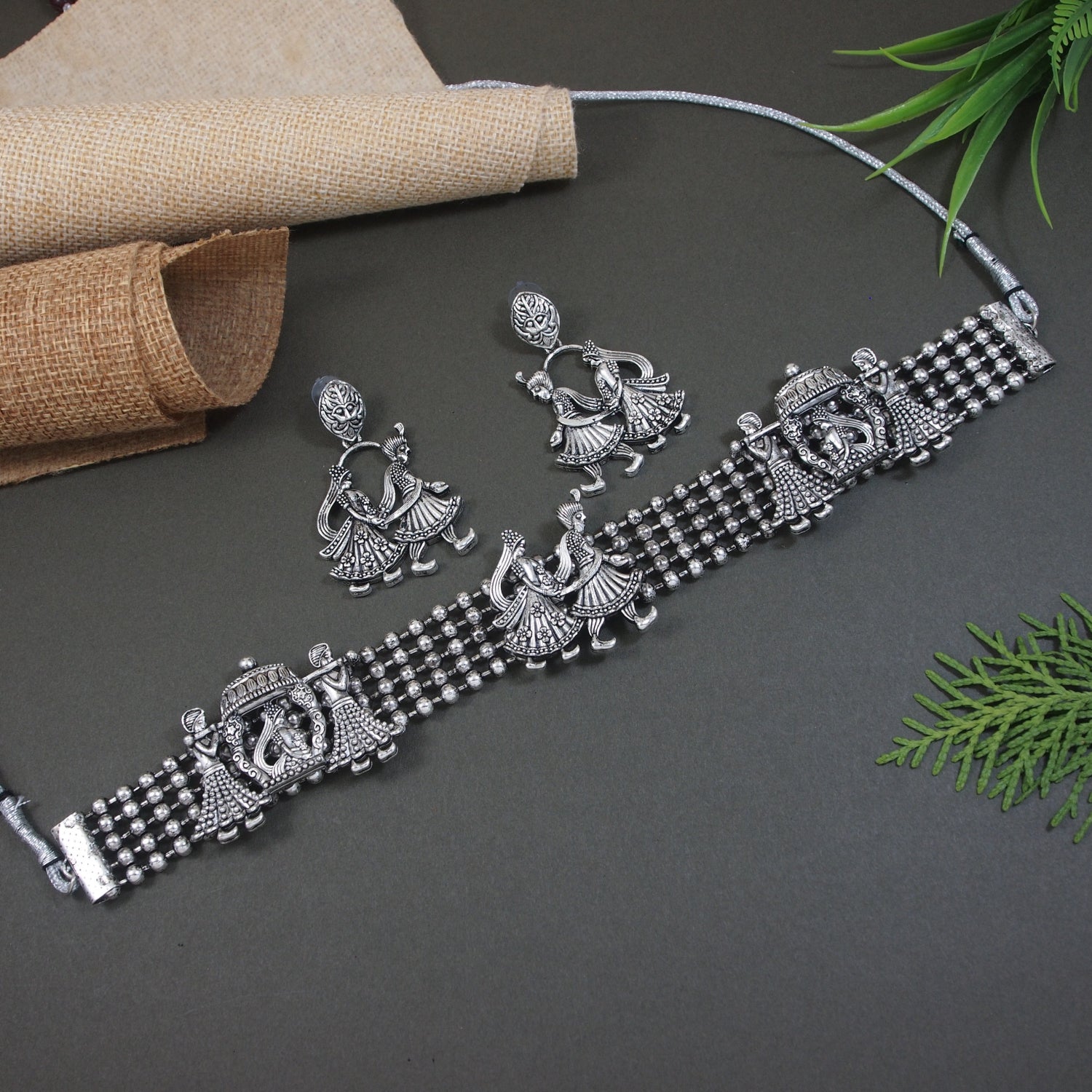 Nayra Oxidised Choker Set