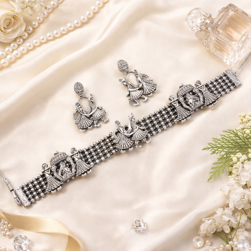 Nayra Oxidised Choker Set