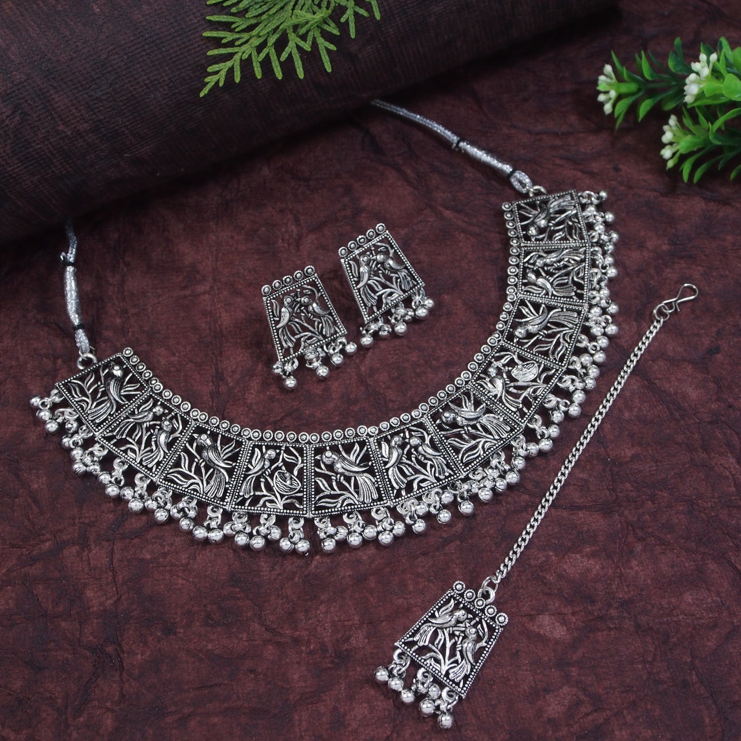 Hansika Oxidised Choker Set
