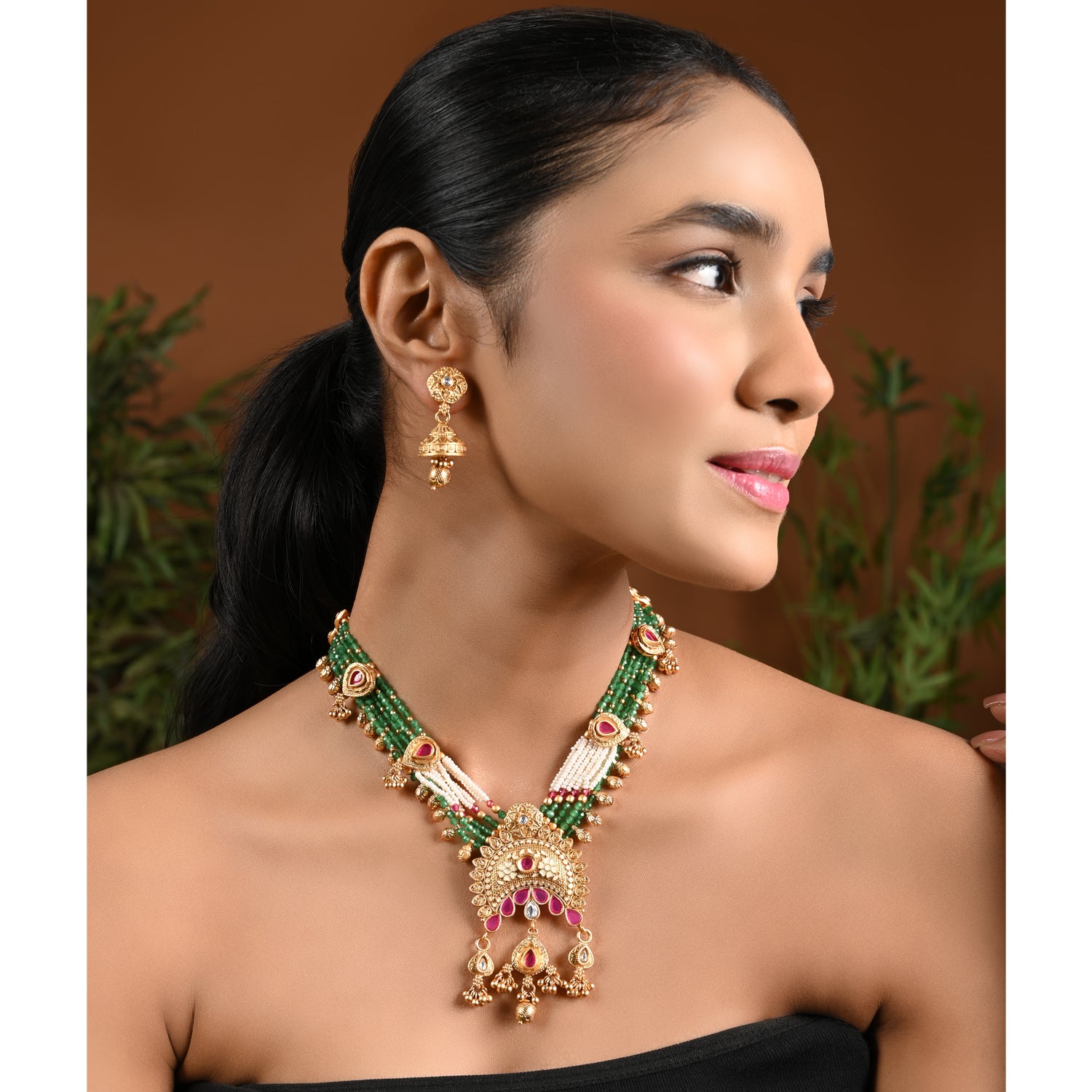 Swati Green Necklace Set