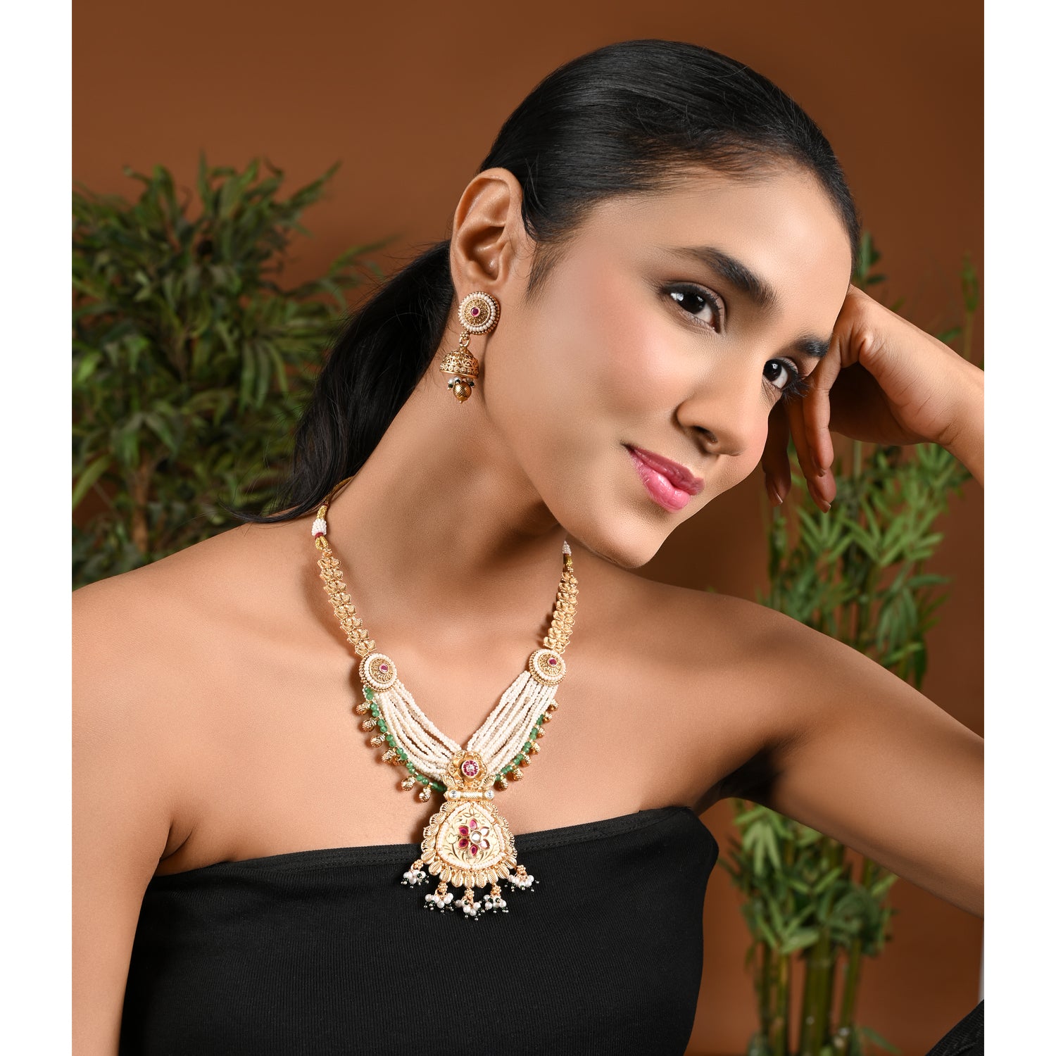 Nimisha Green Necklace Set