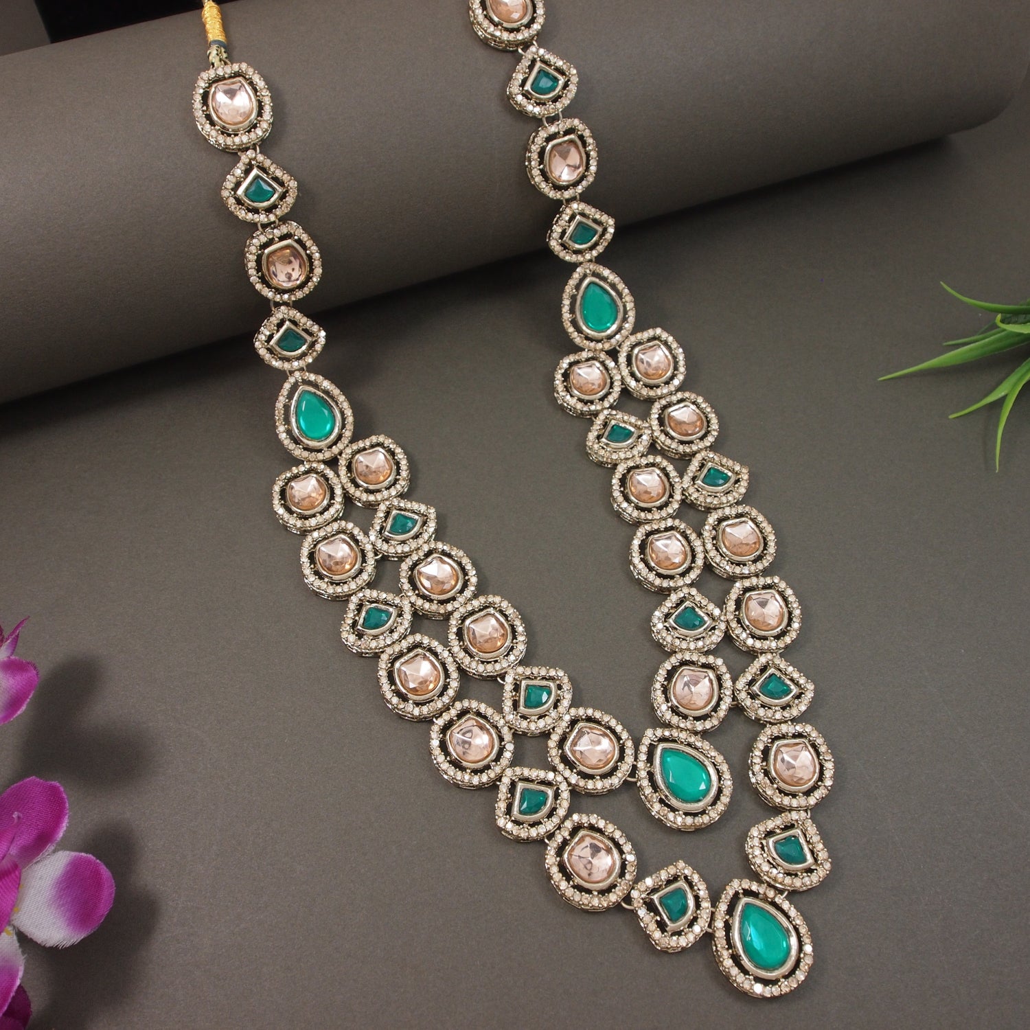 Zorav - Green Kundan Mala