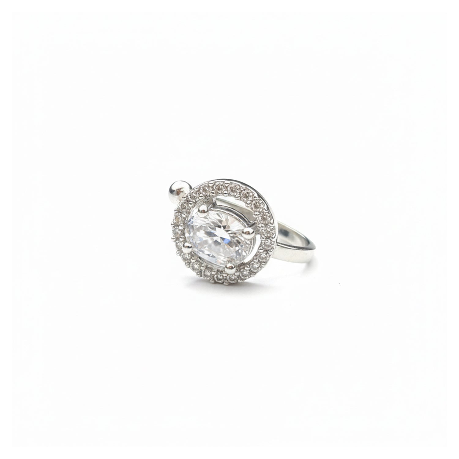 Yuti - Elegant Round American Diamond Nose Pin