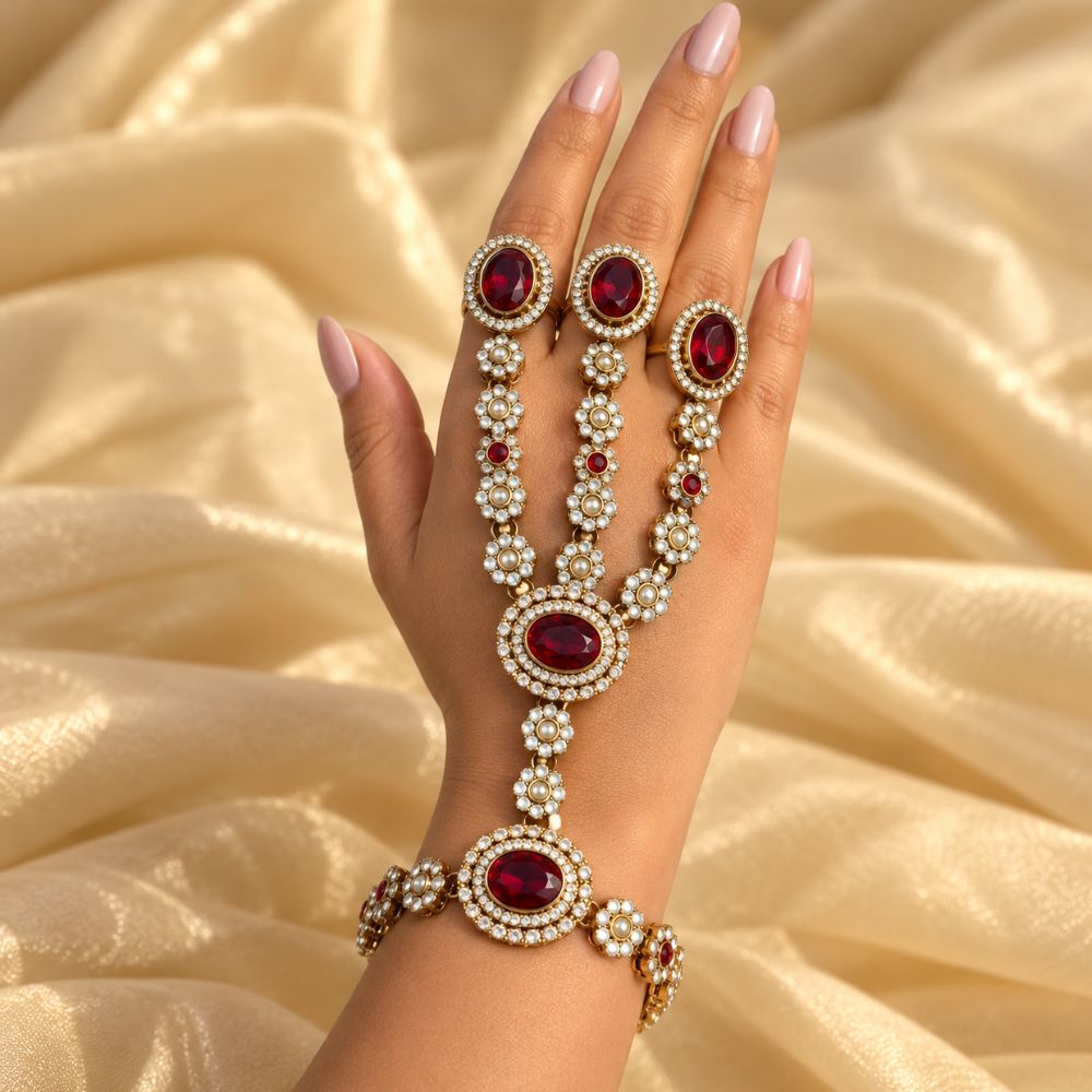 Reema- Maroon Stone Three-Finger Hath Panja