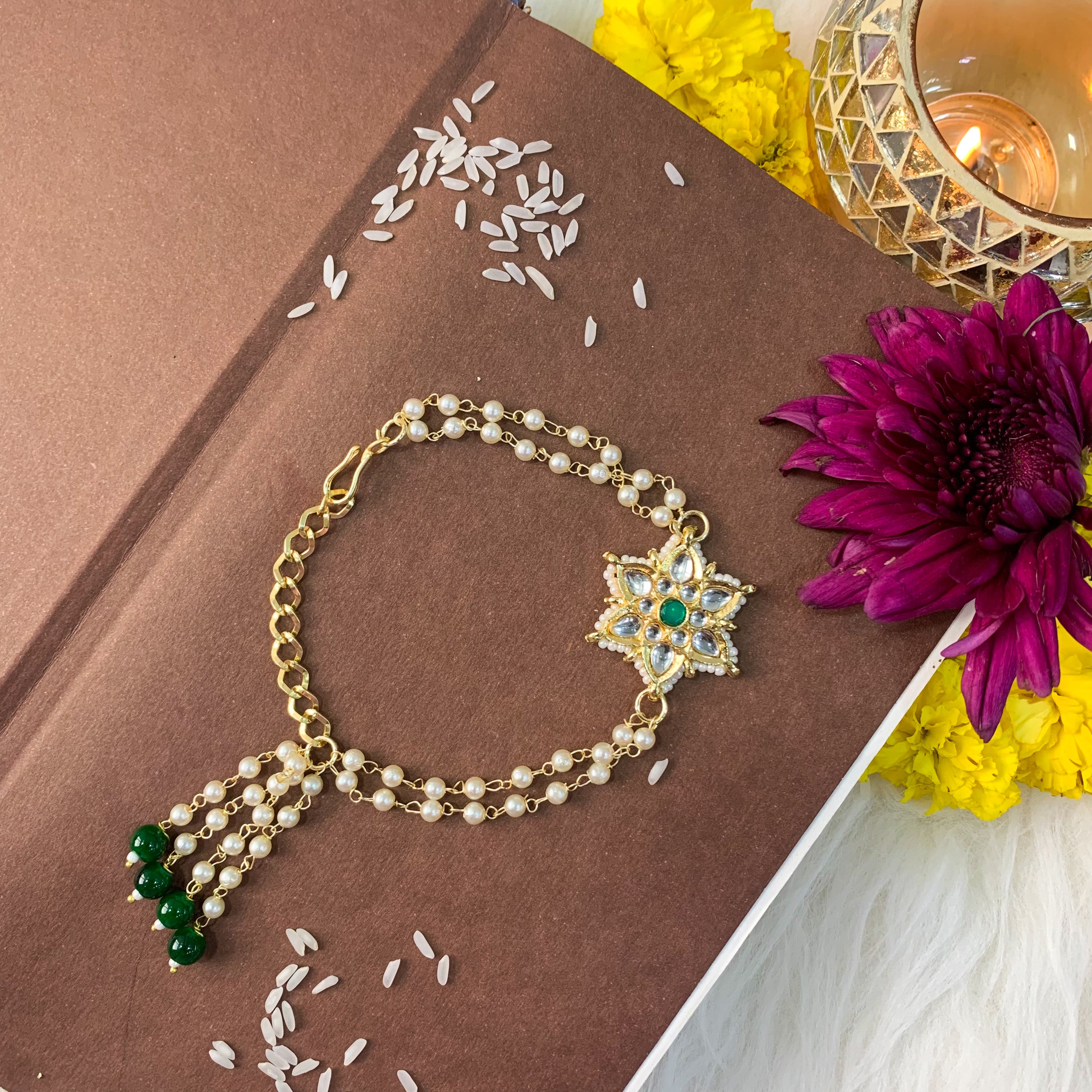 Alluring Pearl & Kundan Bracelet
