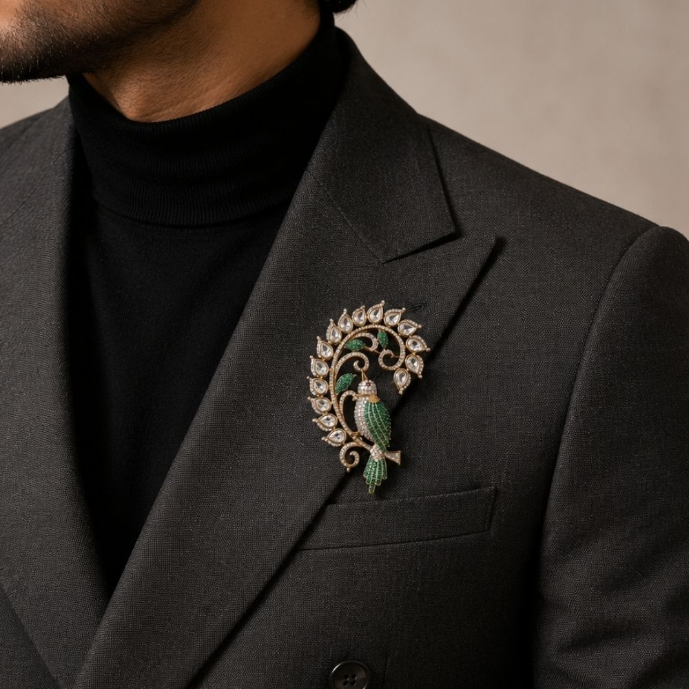 Shivnen-Men's Green Designer Bird Motif Brooch
