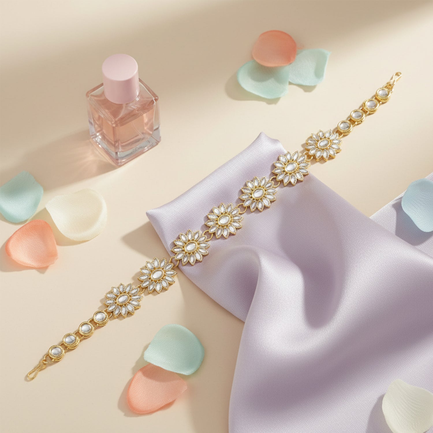 Aneira - Traditional American Diamond Maang Tikka