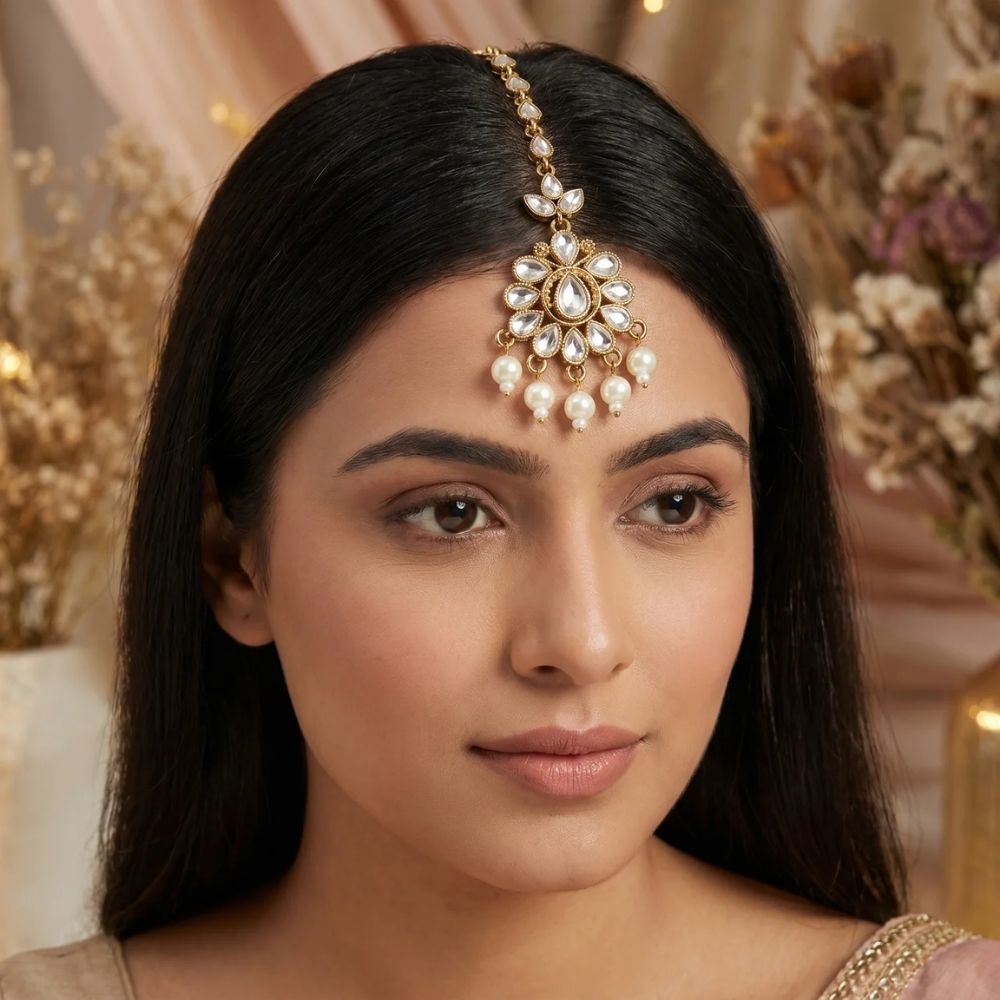 Arvisha- legant Sunflower Design Kundan Maang Tikka