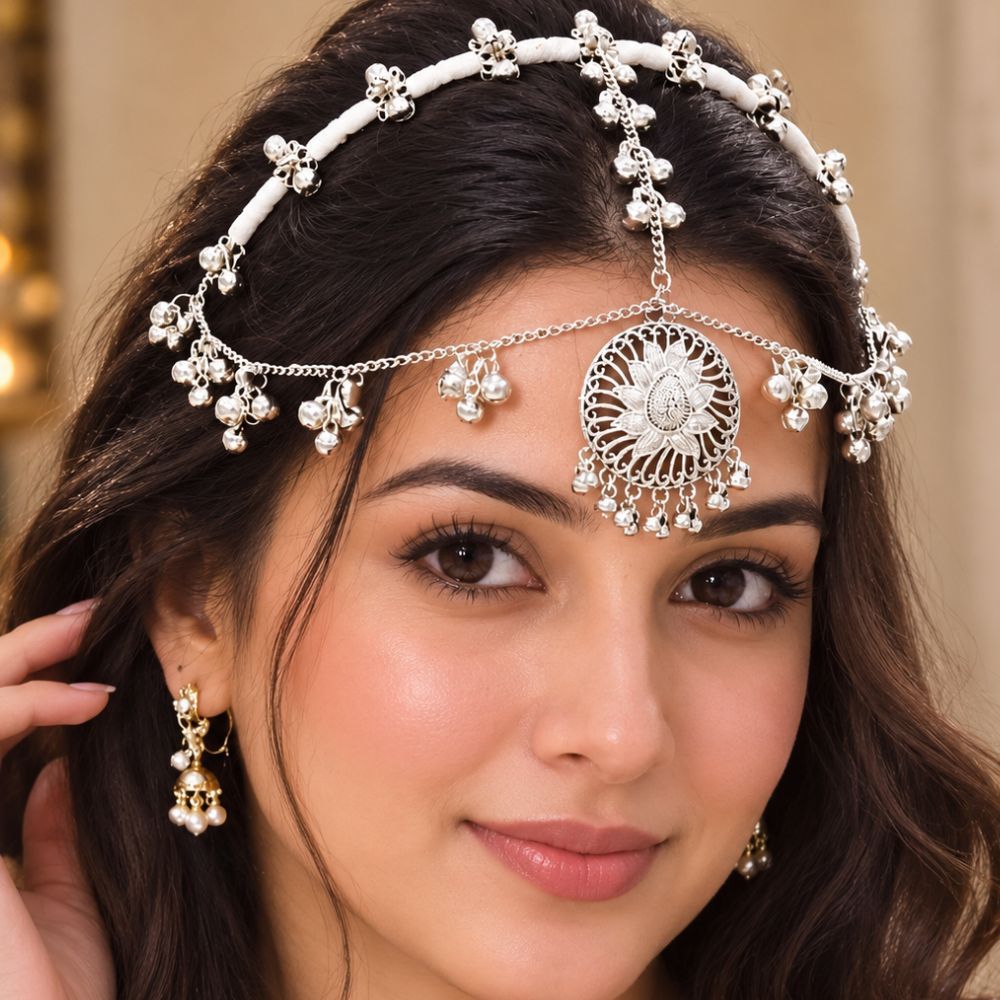 Vihana- Silver Oxidised Pearl Ghungroo Sheeshpatti