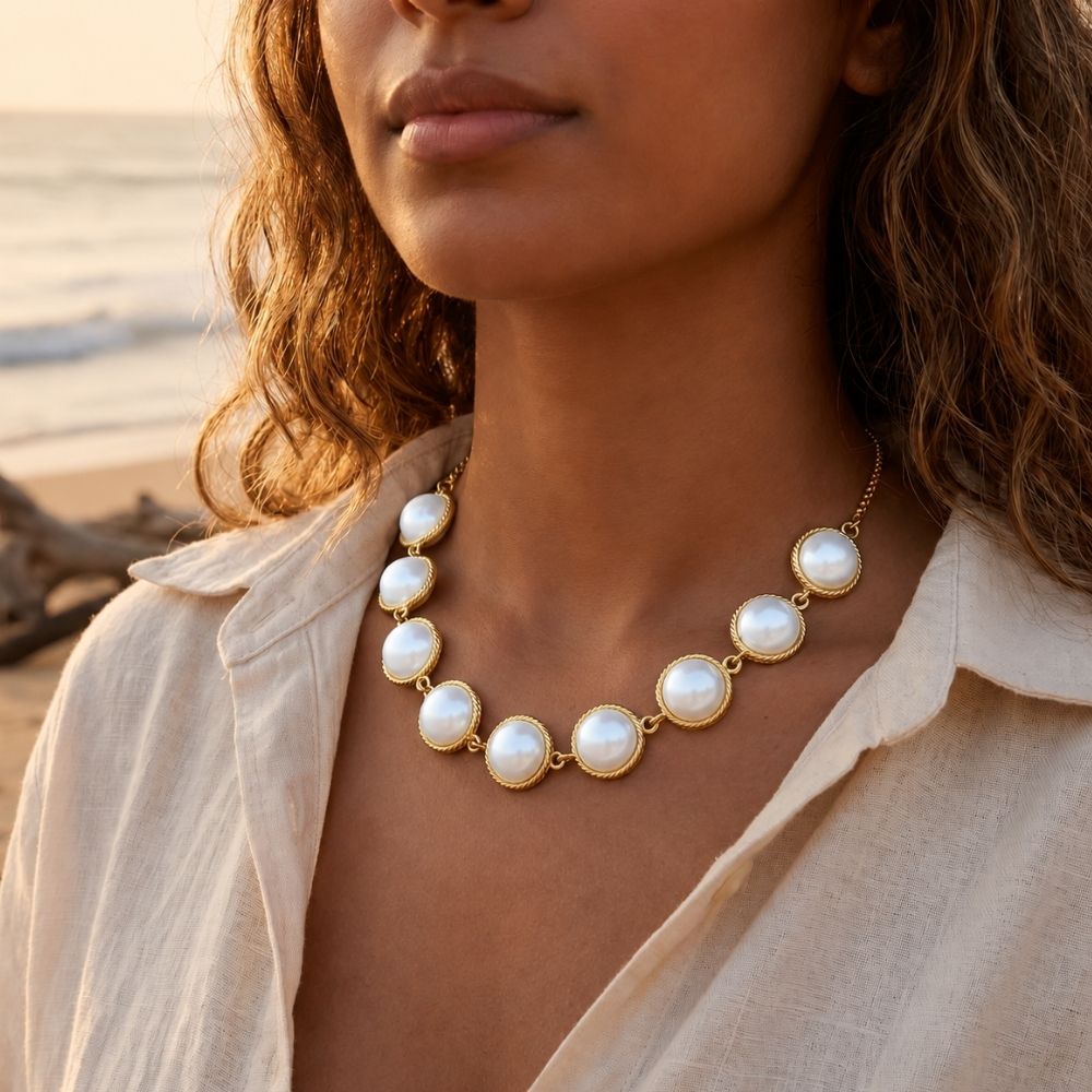 Elsie- Classic Pearl Station Necklace