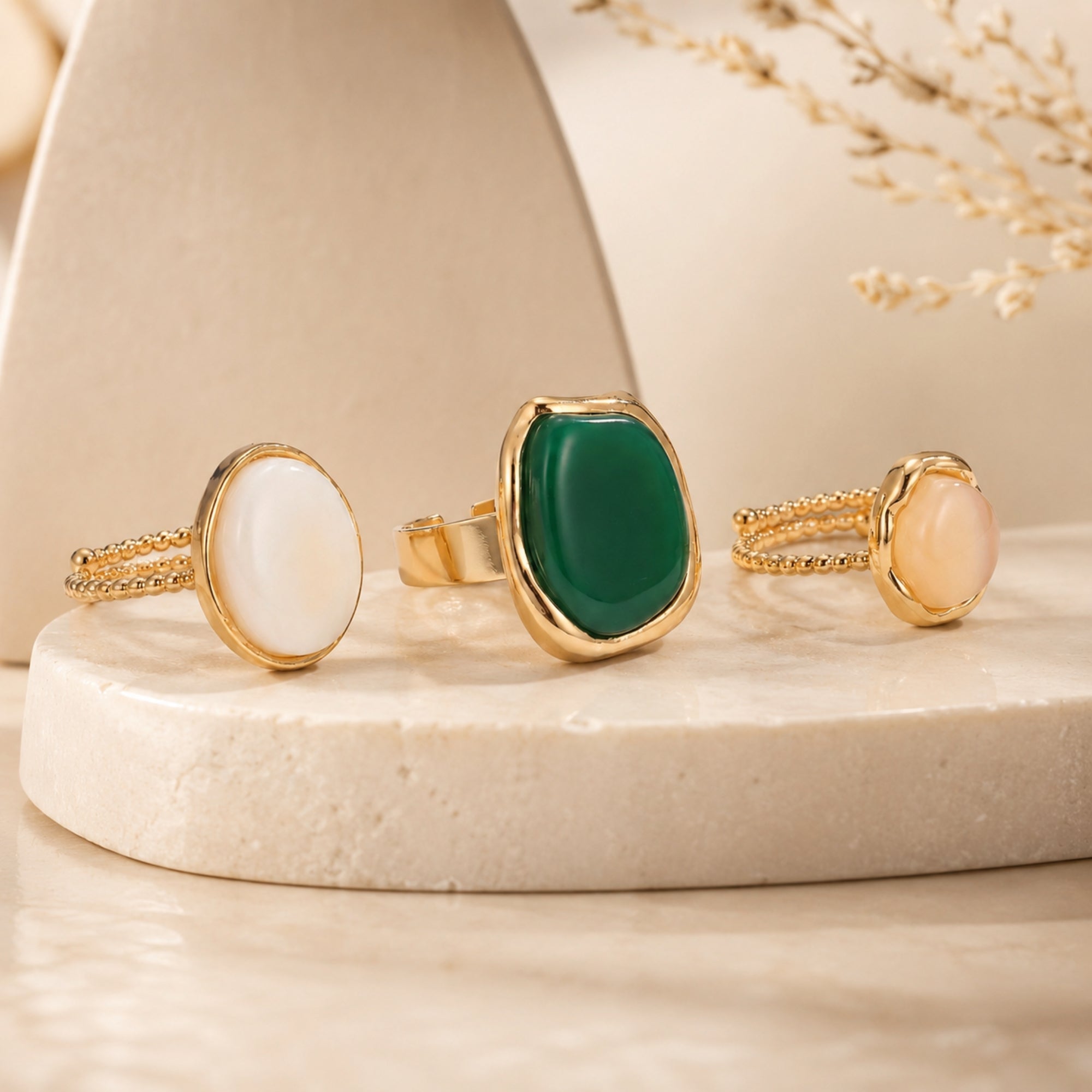 Beautiful Gift Set with Fashion Accessories for Sister
