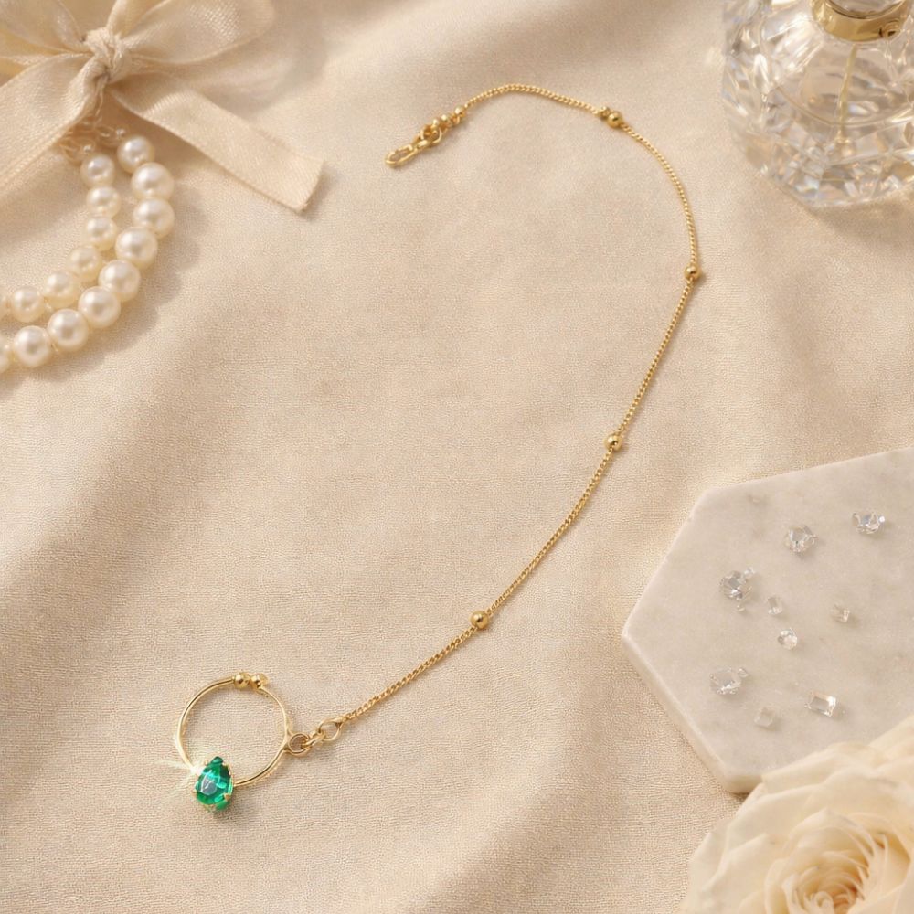 Ruhi Green Nose Ring