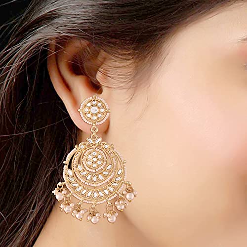 Naaz MaangTikka Earrings Set