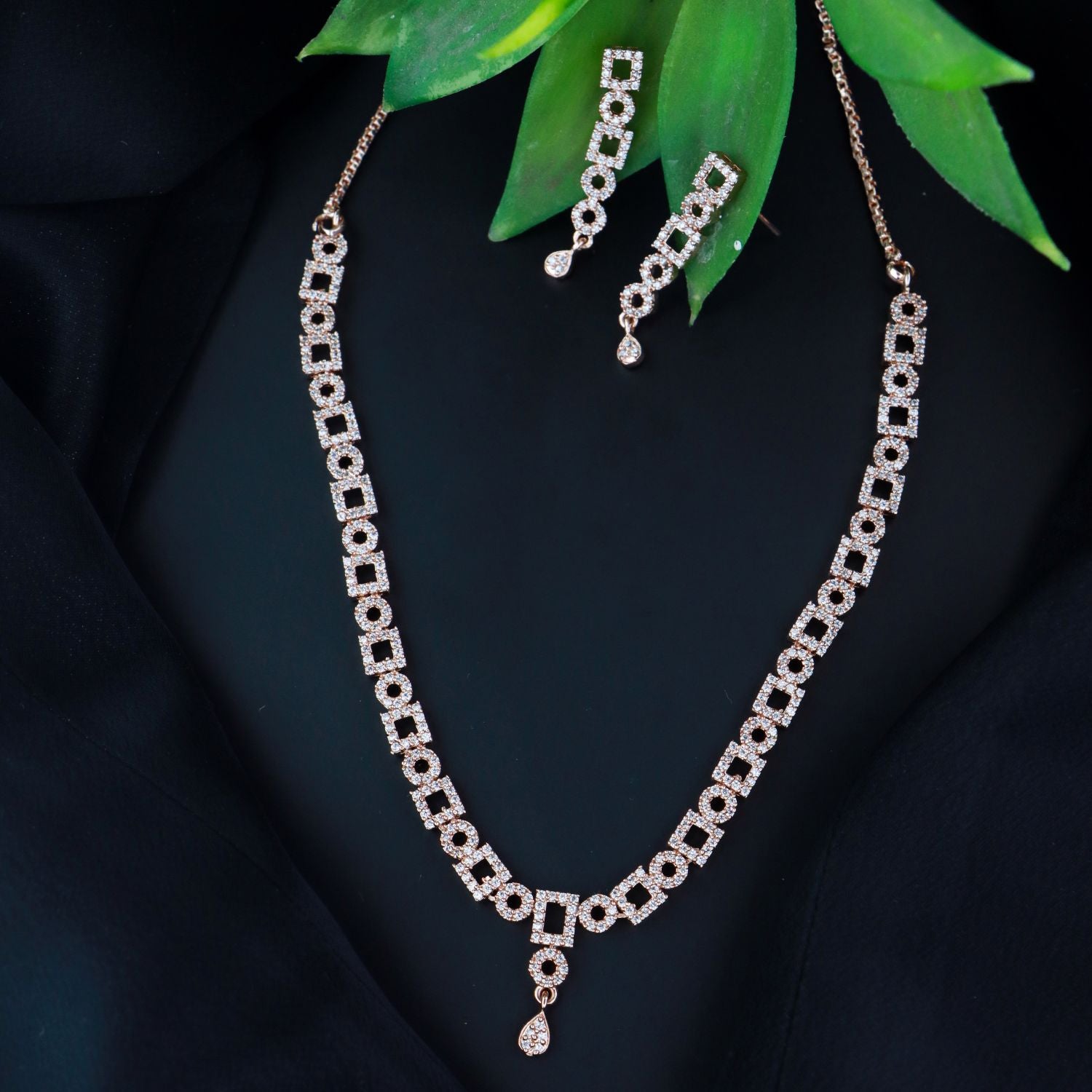 Sophia Necklace Set