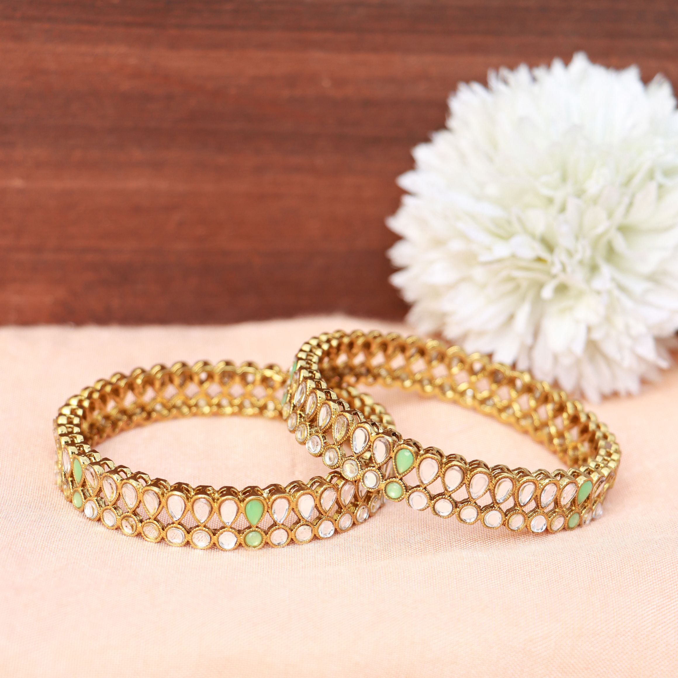 kundan ,stone bangle