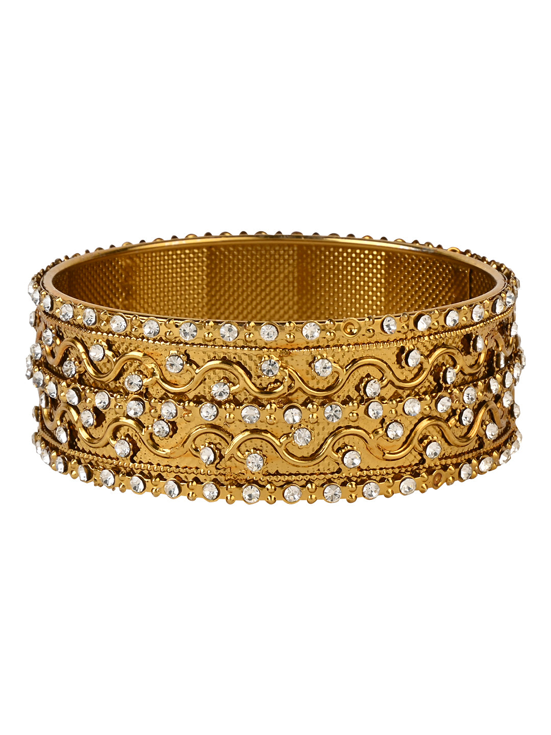 Aarna Bangle
