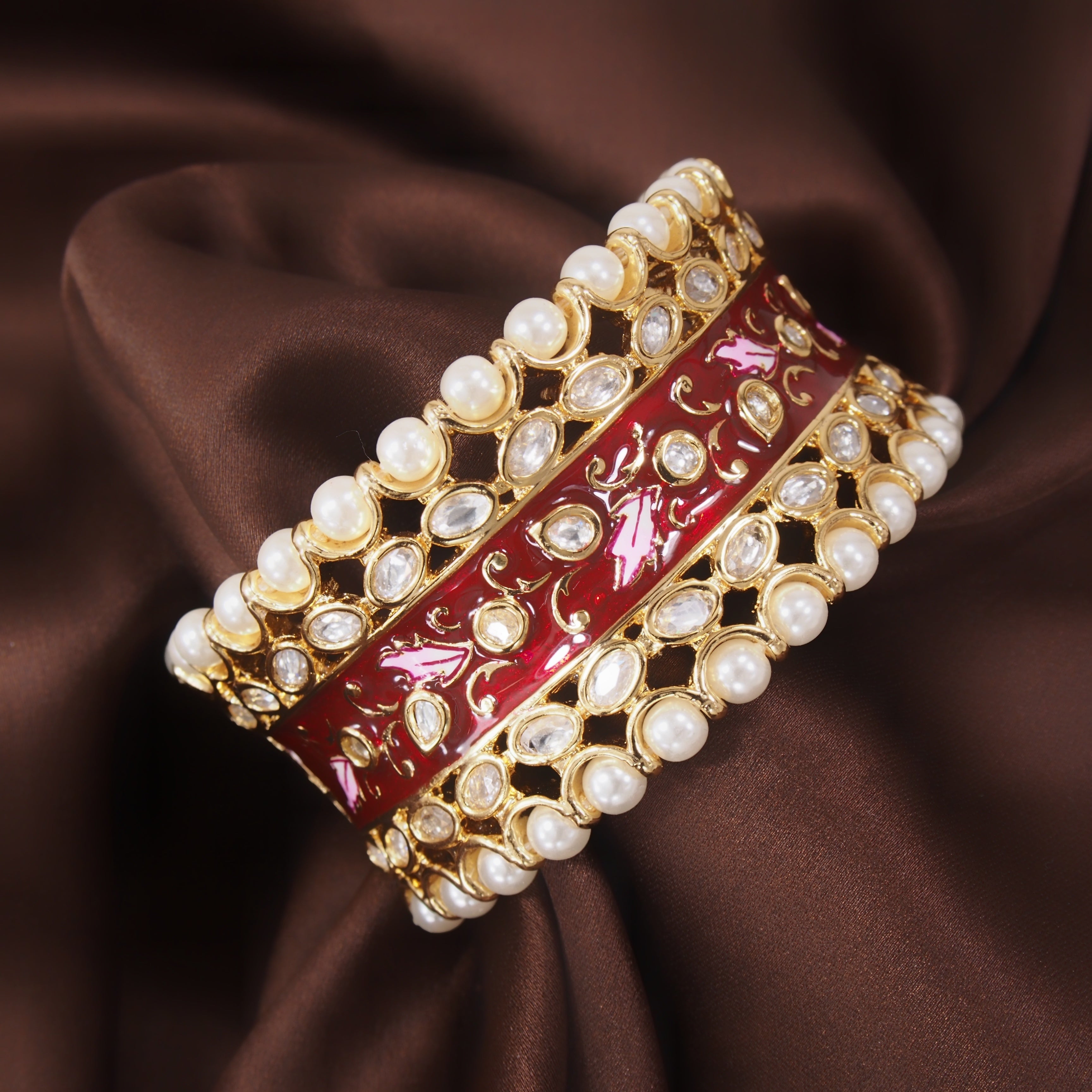 polki kundan , pearls , meenakari , kada