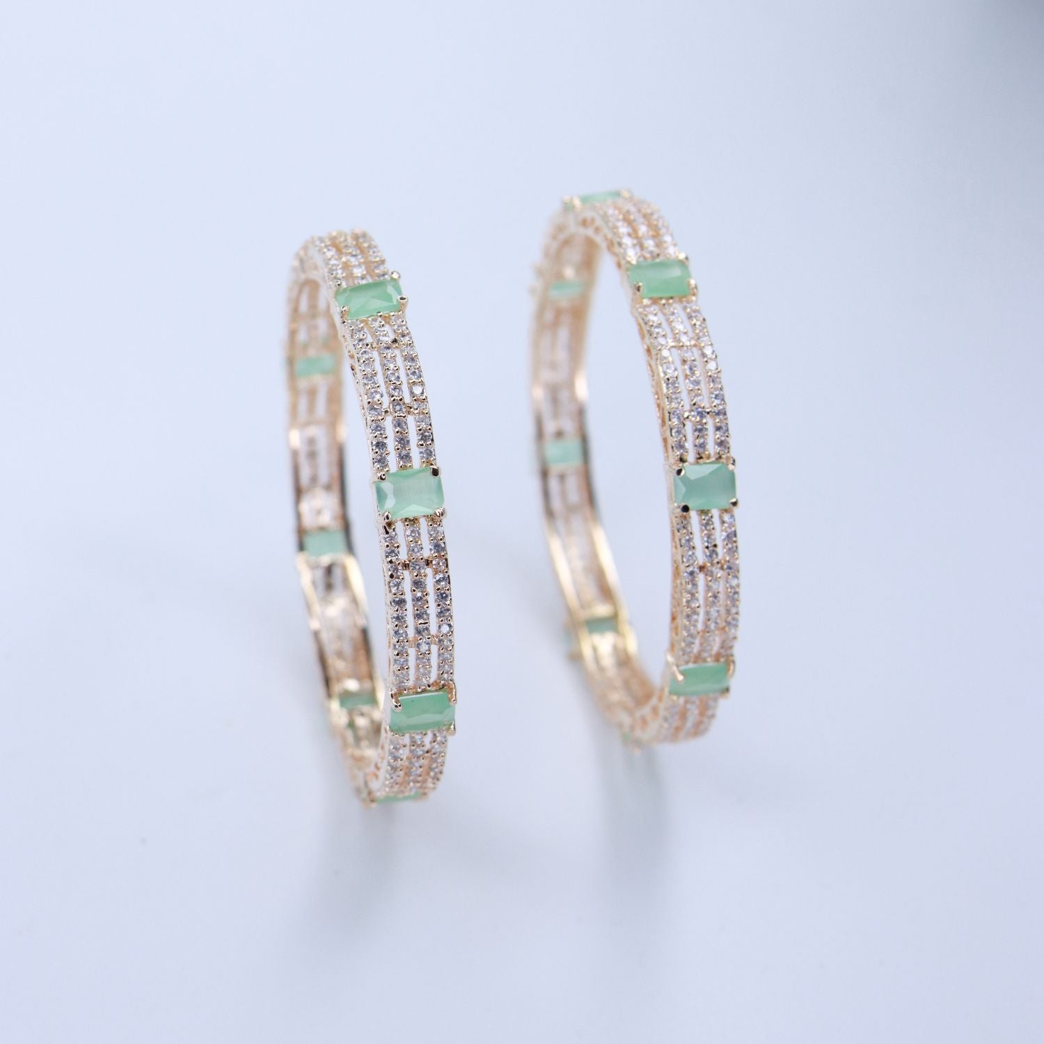 Naisa Mint Bangles