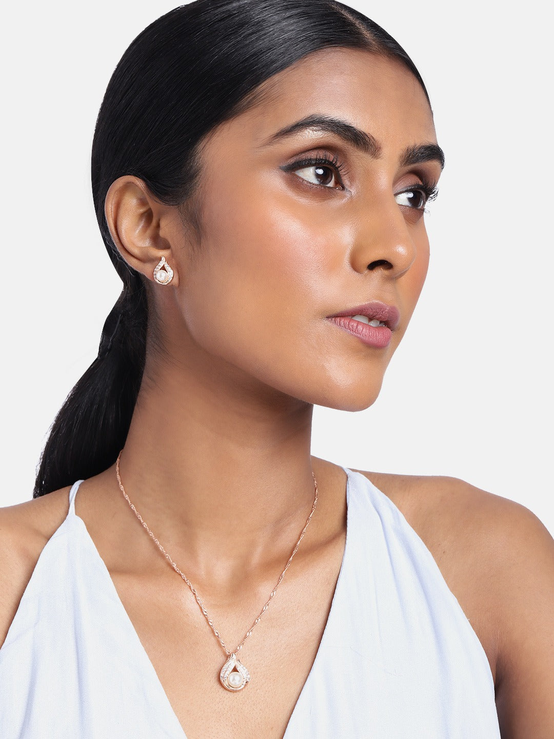 rose gold chain pendent ,pearls stones drop earring
